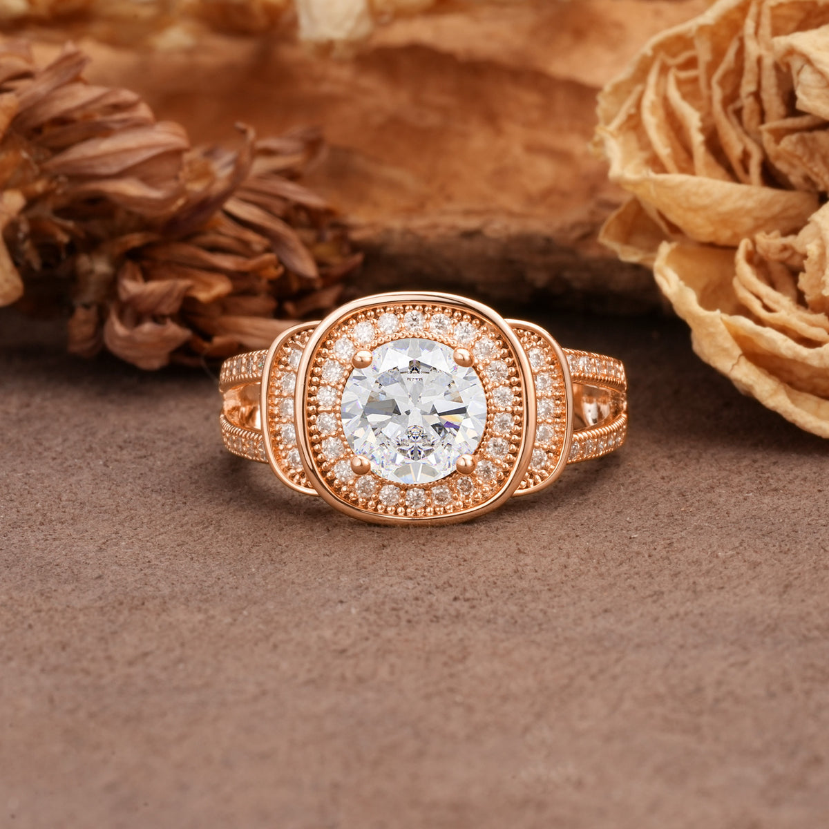 Luxurious & Classic Vintage Stackable 4-Prong Round Cut Moissanite Engagement Ring - Additional view