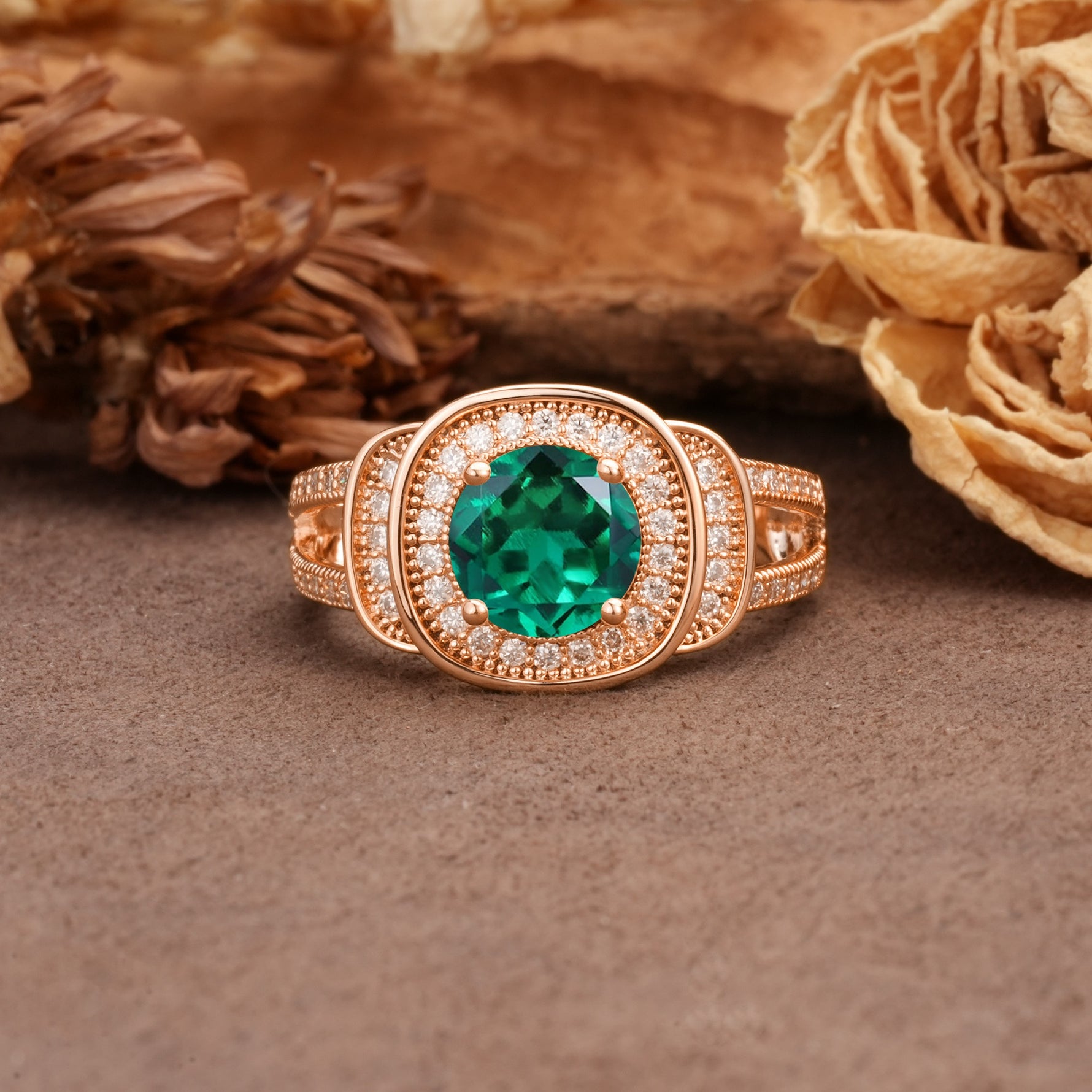 Luxurious & Classic Vintage Stackable 4-Prong Round Cut Emerald Engagement Ring - Additional view