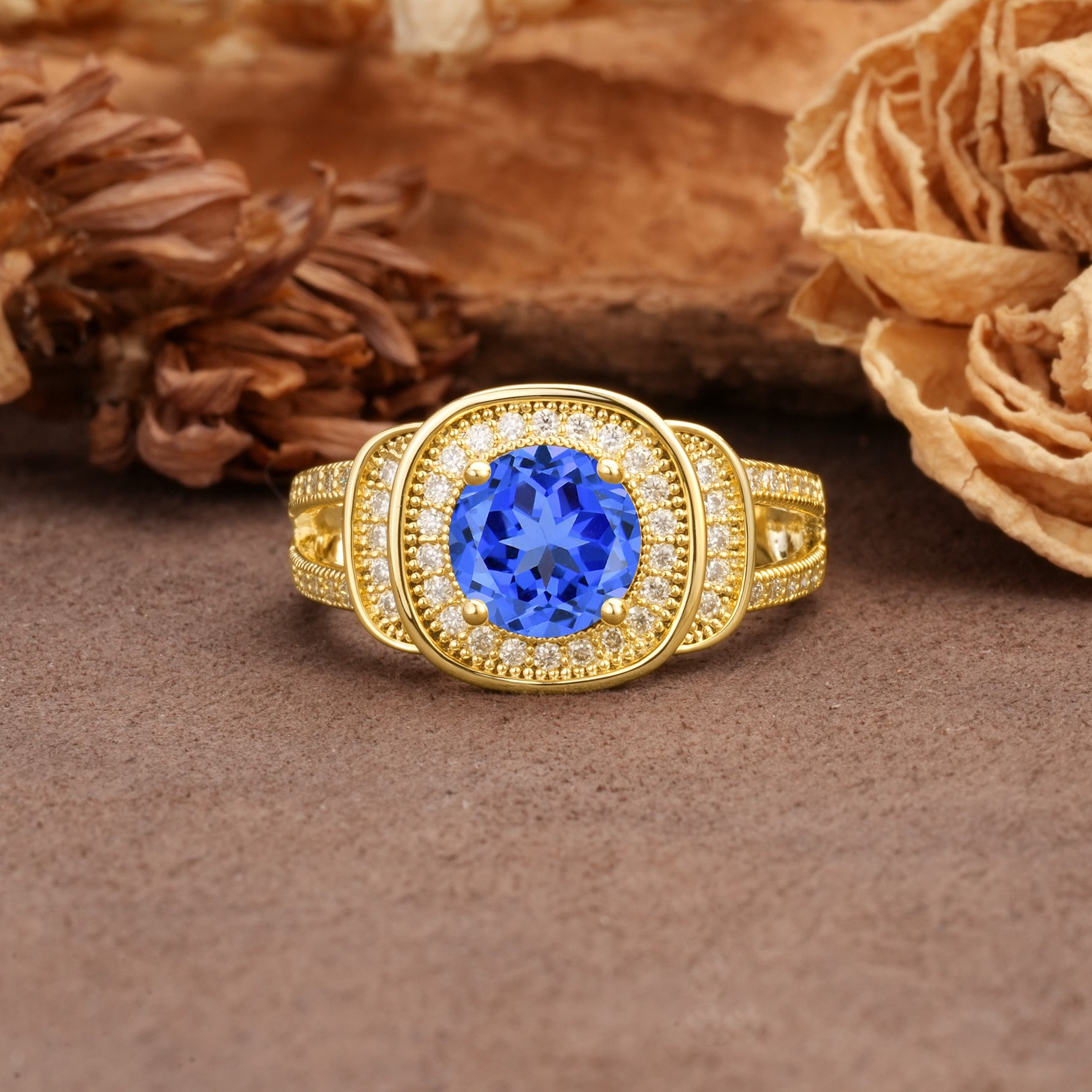 Luxurious & Classic Vintage Stackable 4-Prong Round Cut Sapphire Engagement Ring - Additional view