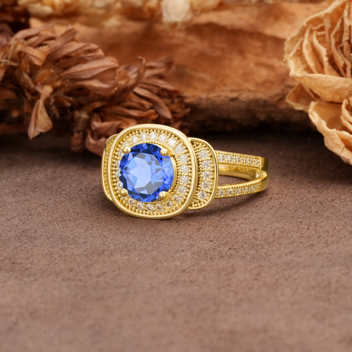 Luxurious & Classic Vintage Stackable 4-Prong Round Cut Sapphire Engagement Ring - Additional view