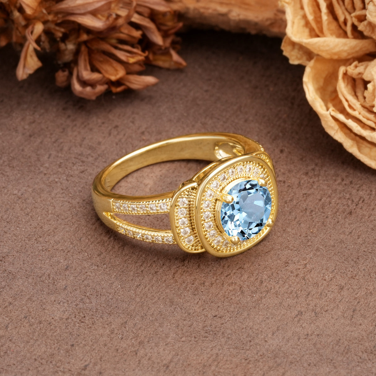 Luxurious & Classic Vintage Stackable 4-Prong Round Cut Aquamarine Engagement Ring - Additional view