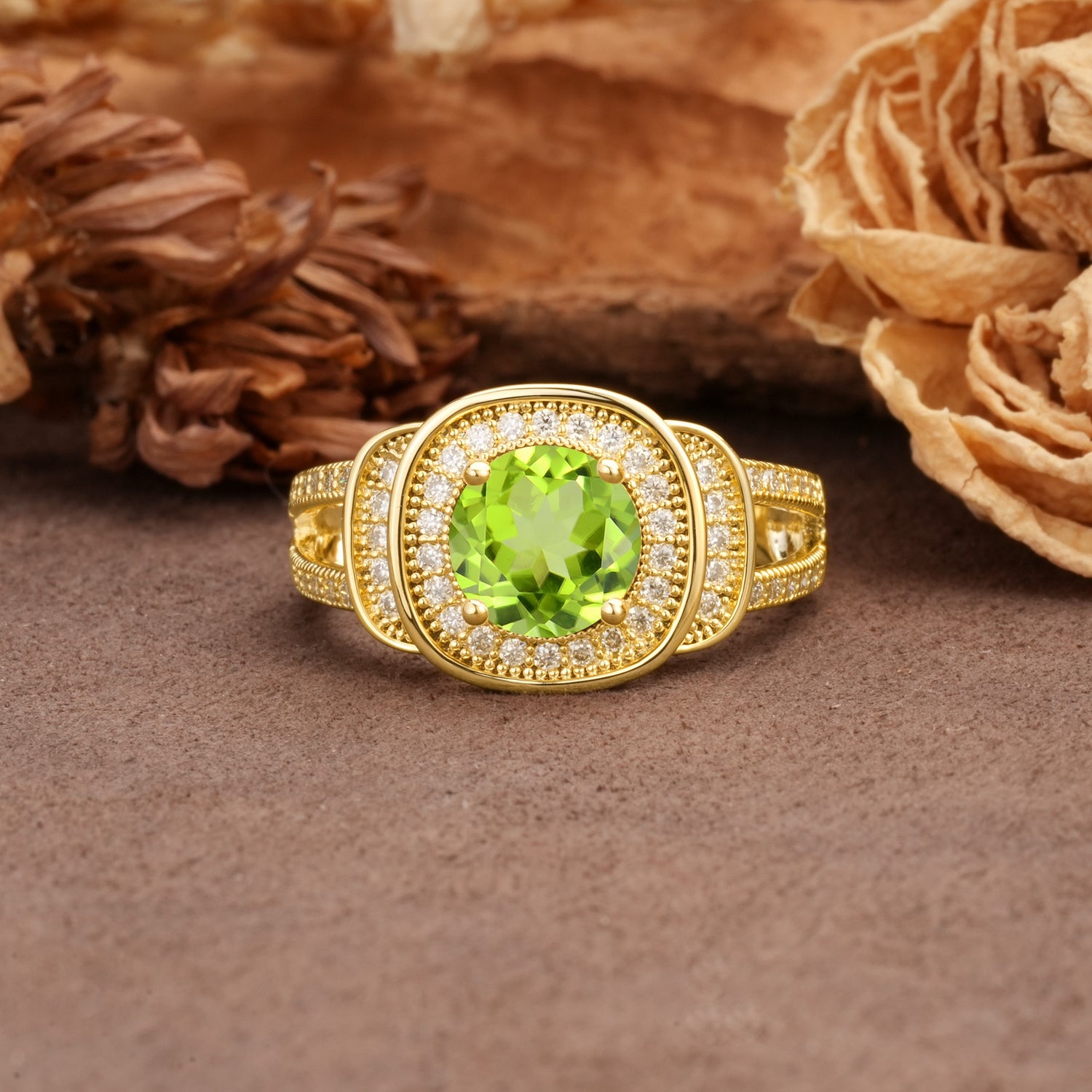 Luxurious & Classic Vintage Stackable 4-Prong Round Cut Peridot Engagement Ring - Additional view