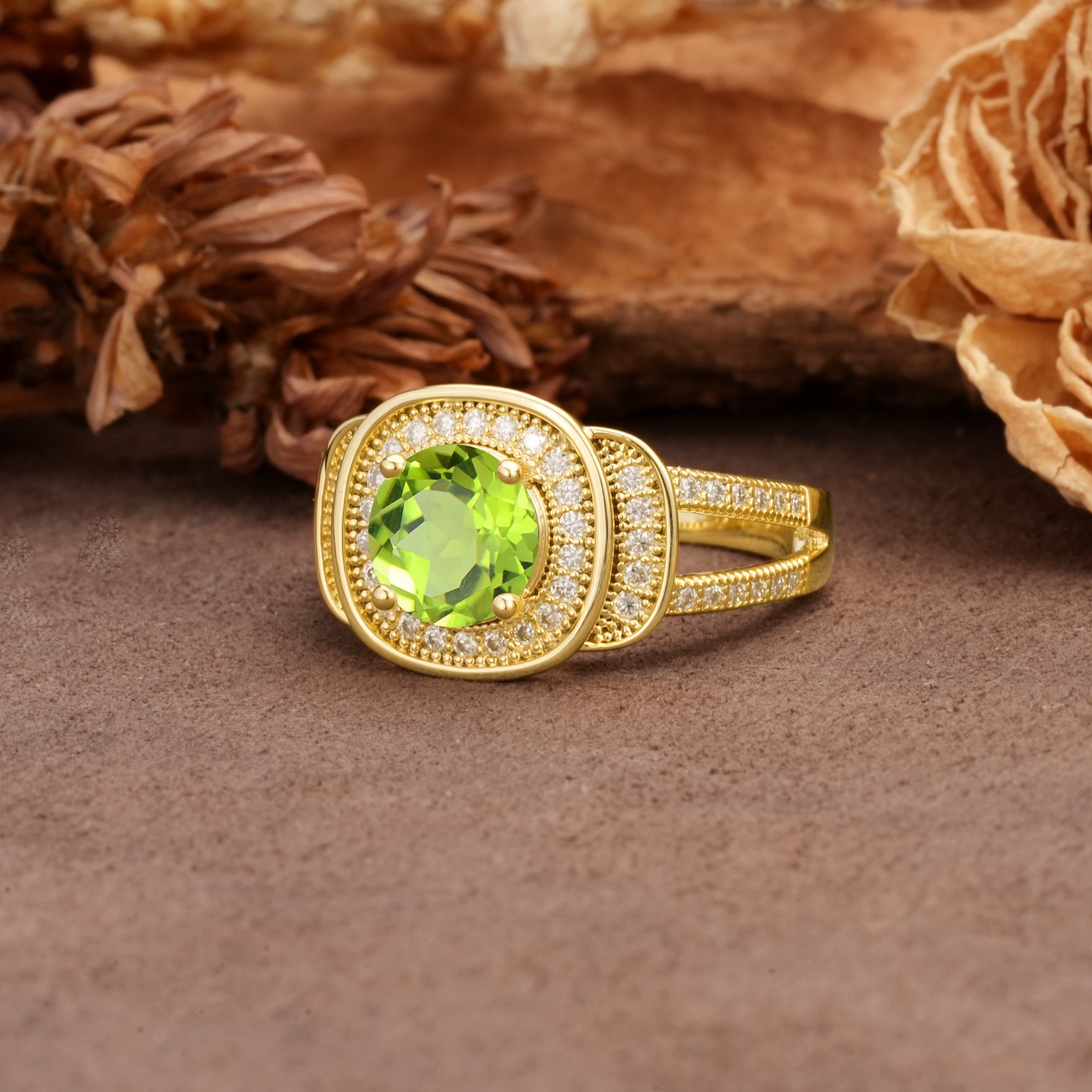 Luxurious & Classic Vintage Stackable 4-Prong Round Cut Peridot Engagement Ring - Additional view