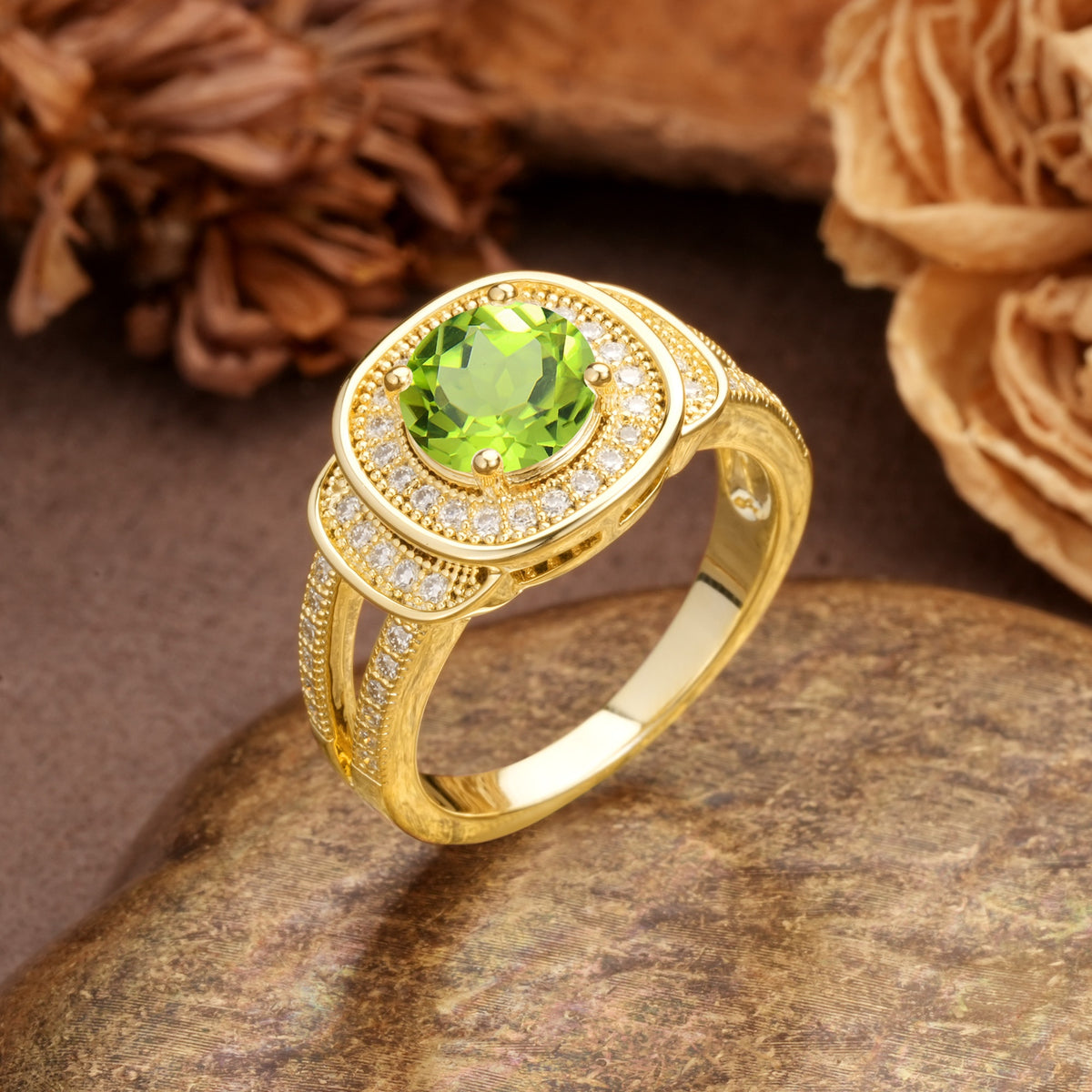 Luxurious & Classic Vintage Stackable 4-Prong Round Cut Peridot Engagement Ring - Additional view