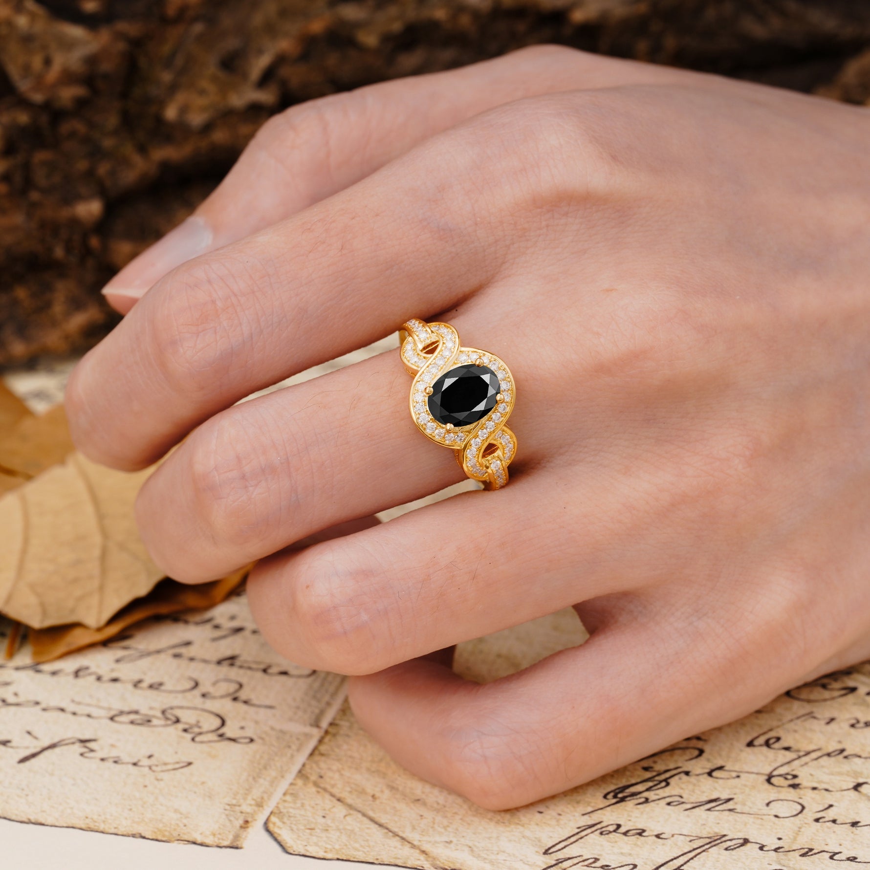 Luxurious Vintage-Style Twisted 4-Prong Oval Cut Black Onyx Engagement Ring - Additional view
