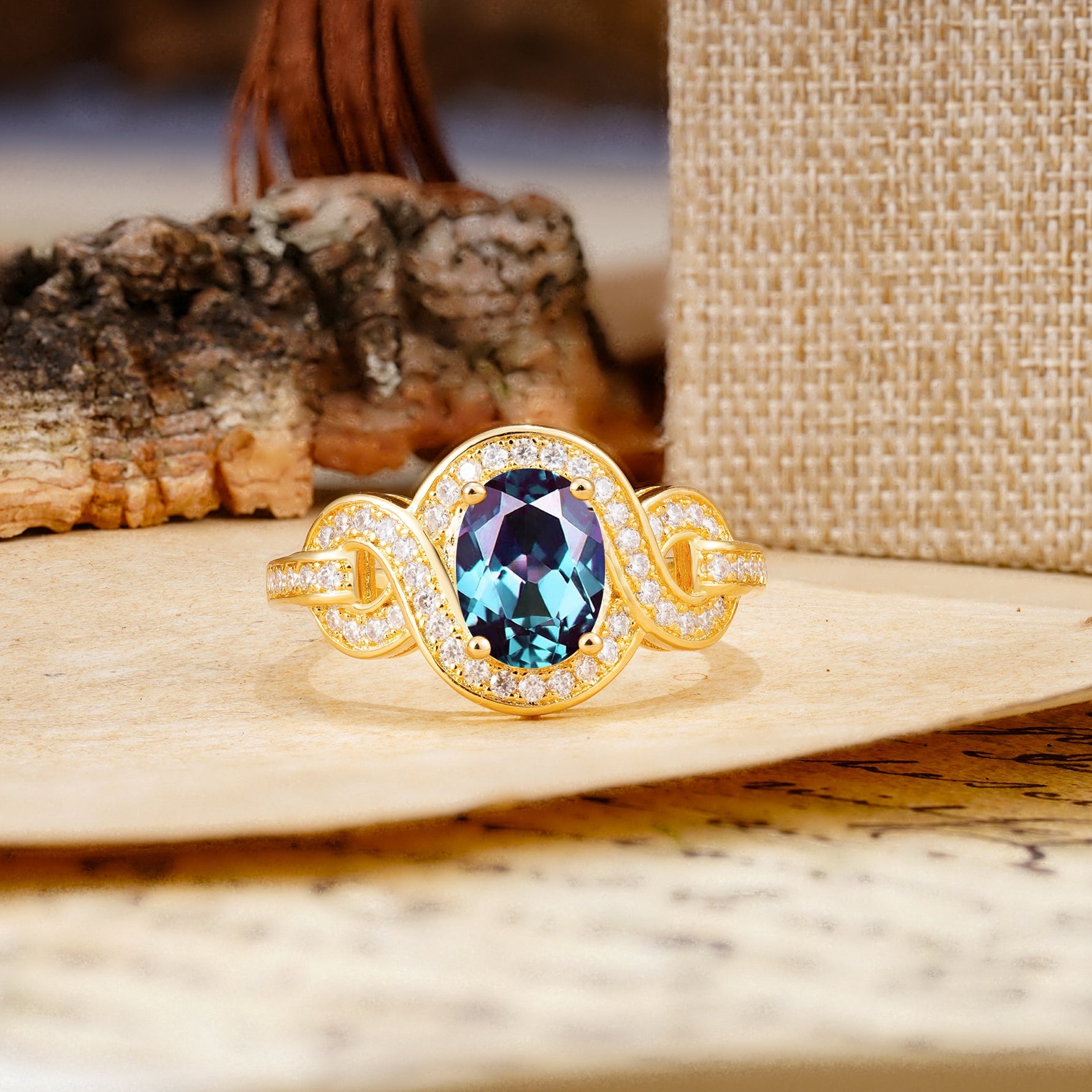 Luxurious Vintage-Style Twisted 4-Prong Oval Cut Alexandrite Engagement Ring - Additional view
