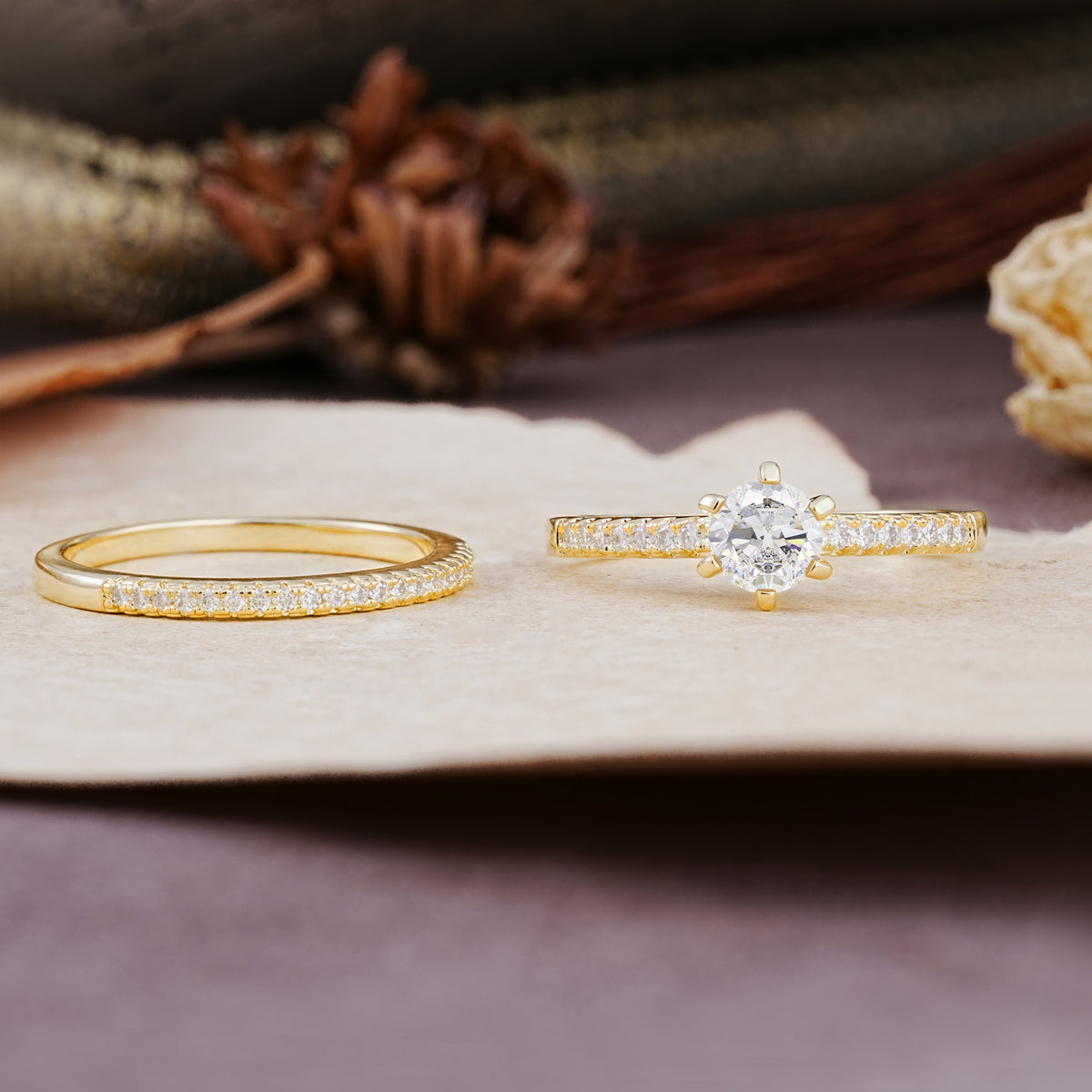 Simple 6 Prong Round Cut Moissanite Wedding Bride Ring Set - Additional view