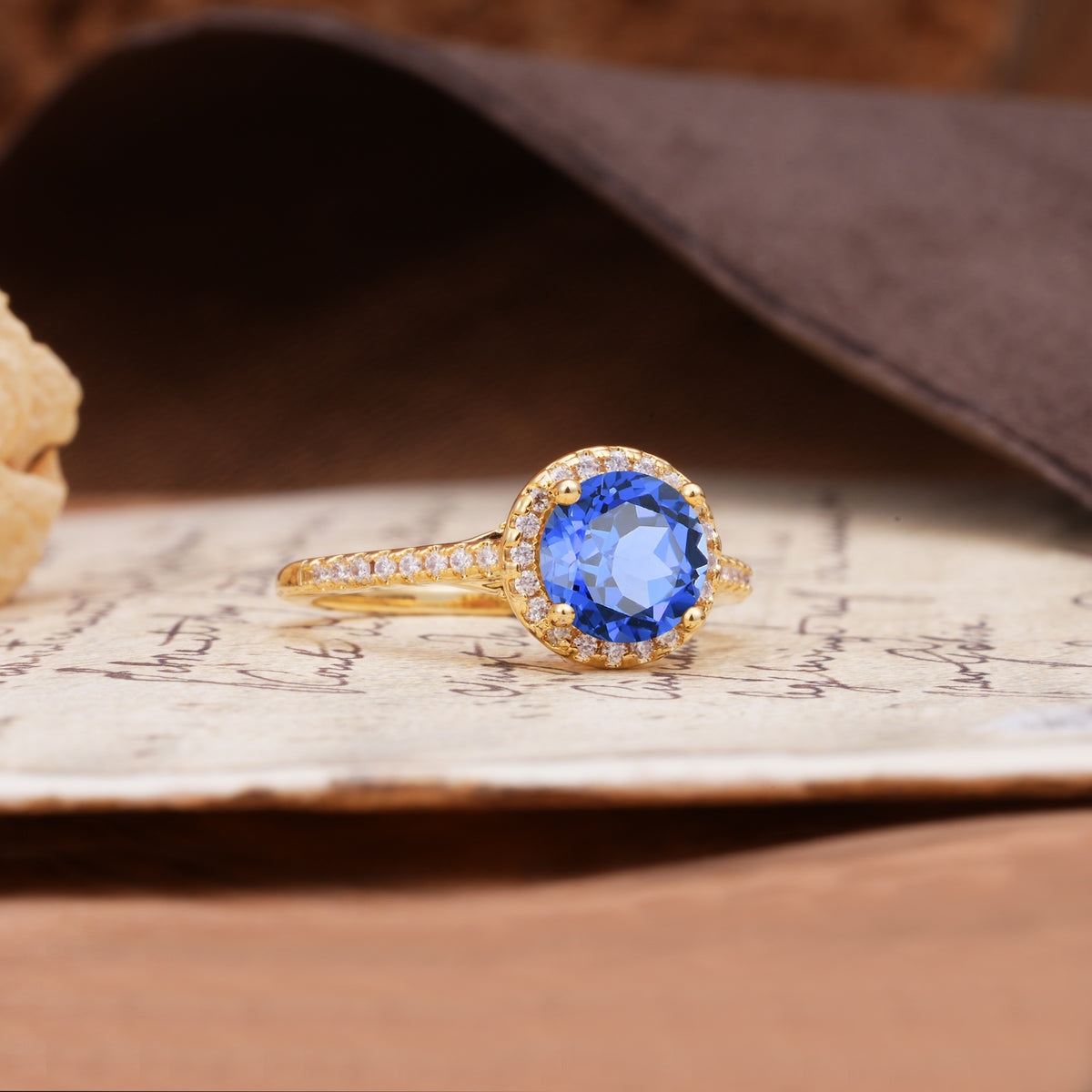 Luxurious, Vintage, Dazzling 4-Prong Round-Cut Sapphire Engagement Ring - Additional view