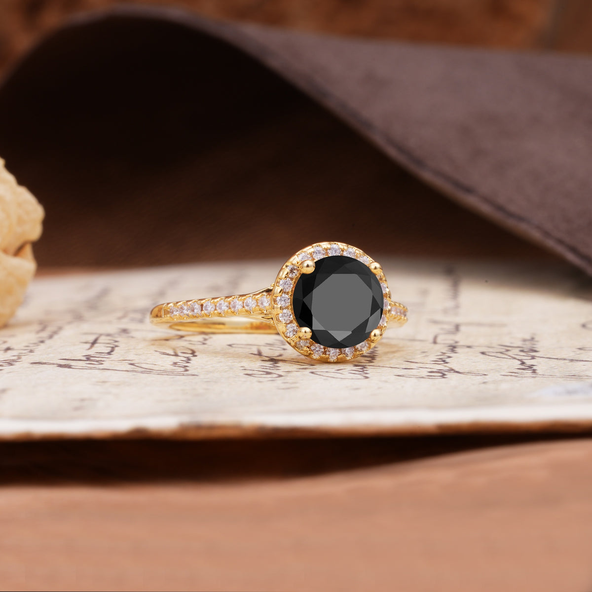 Luxurious, Vintage, Dazzling 4-Prong Round-Cut Black Onyx Engagement Ring - Additional view
