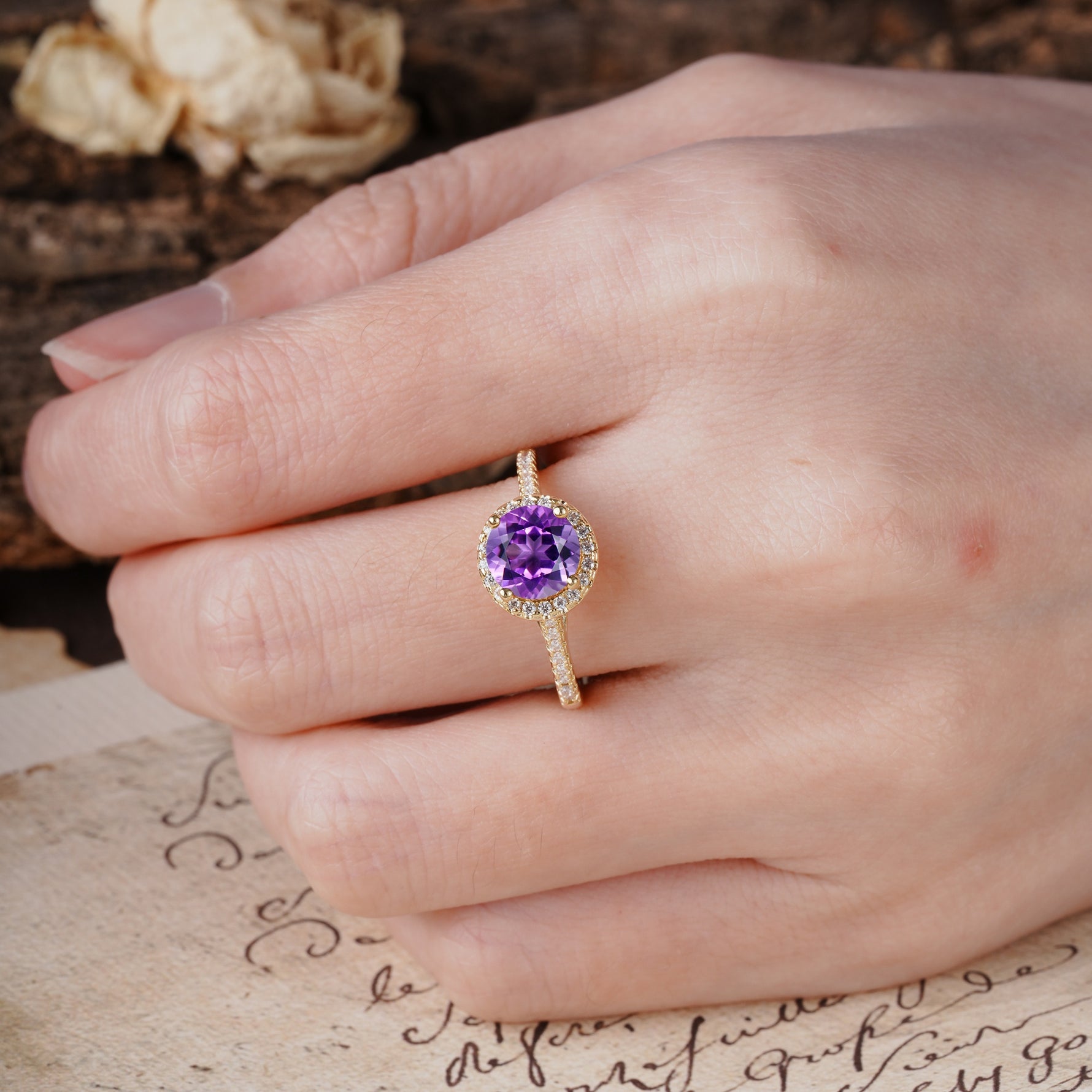 Luxurious, Vintage, Dazzling 4-Prong Round-Cut Amethyst Engagement Ring - Additional view