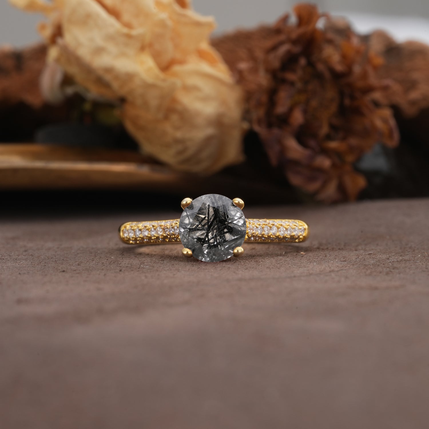 Luxurious Classic Simplicity 4-Prong Round Cut Black Rutilated Quartz Engagement Ring