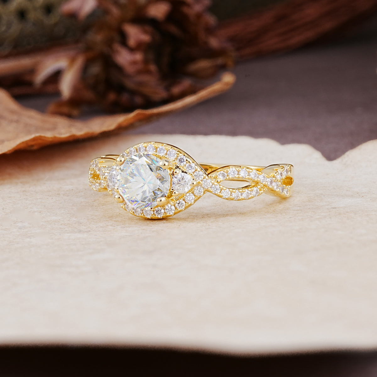 Vintage Round Cut Moissanite Halo Twisted Engagement Ring - Additional view