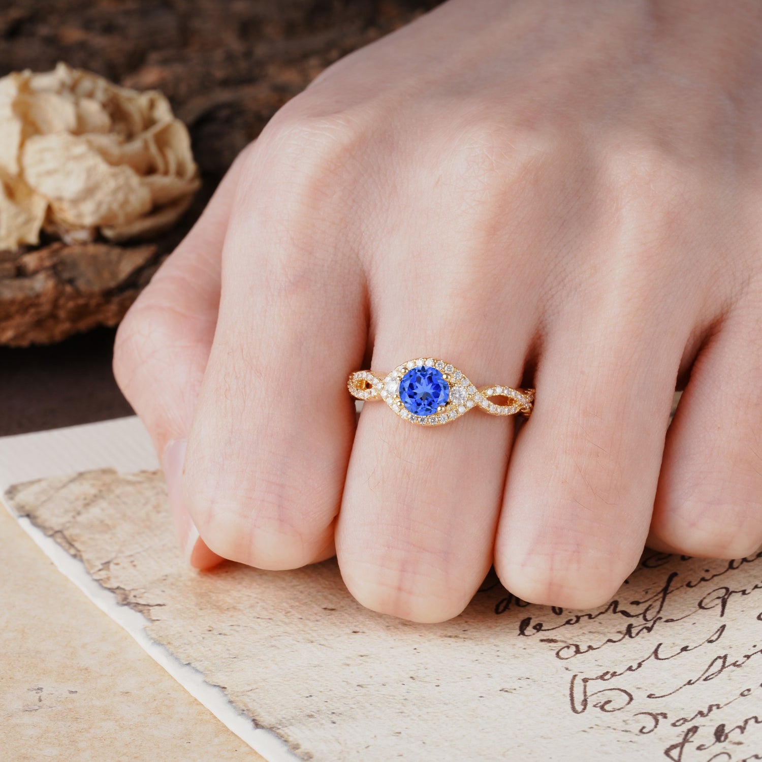 Vintage Round Cut Sapphire Halo Twisted Engagement Ring - Additional view