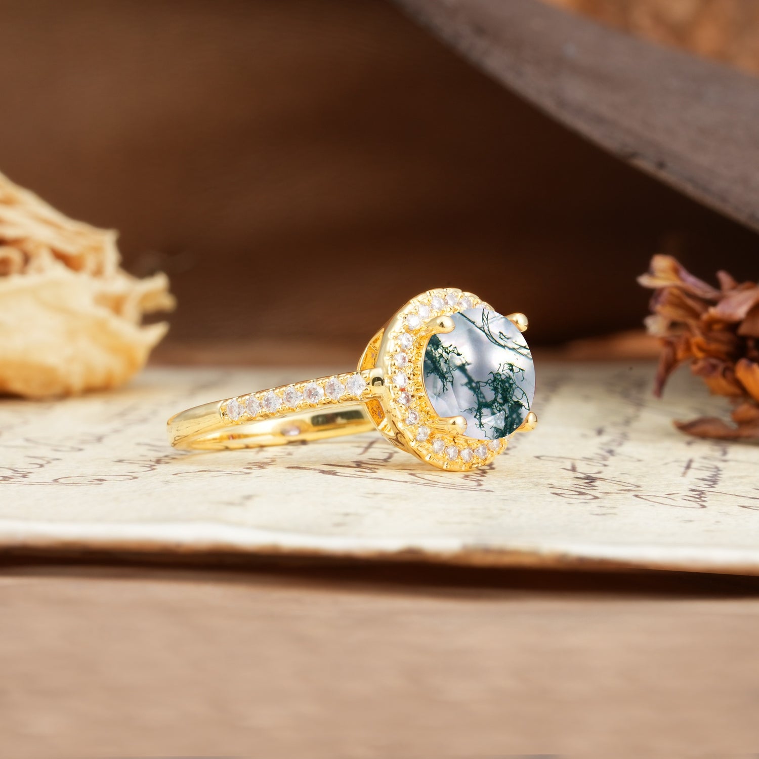 Luxurious and Dazzling 4 Prong Round Cut Moss Agate Engagement Ring - Additional view