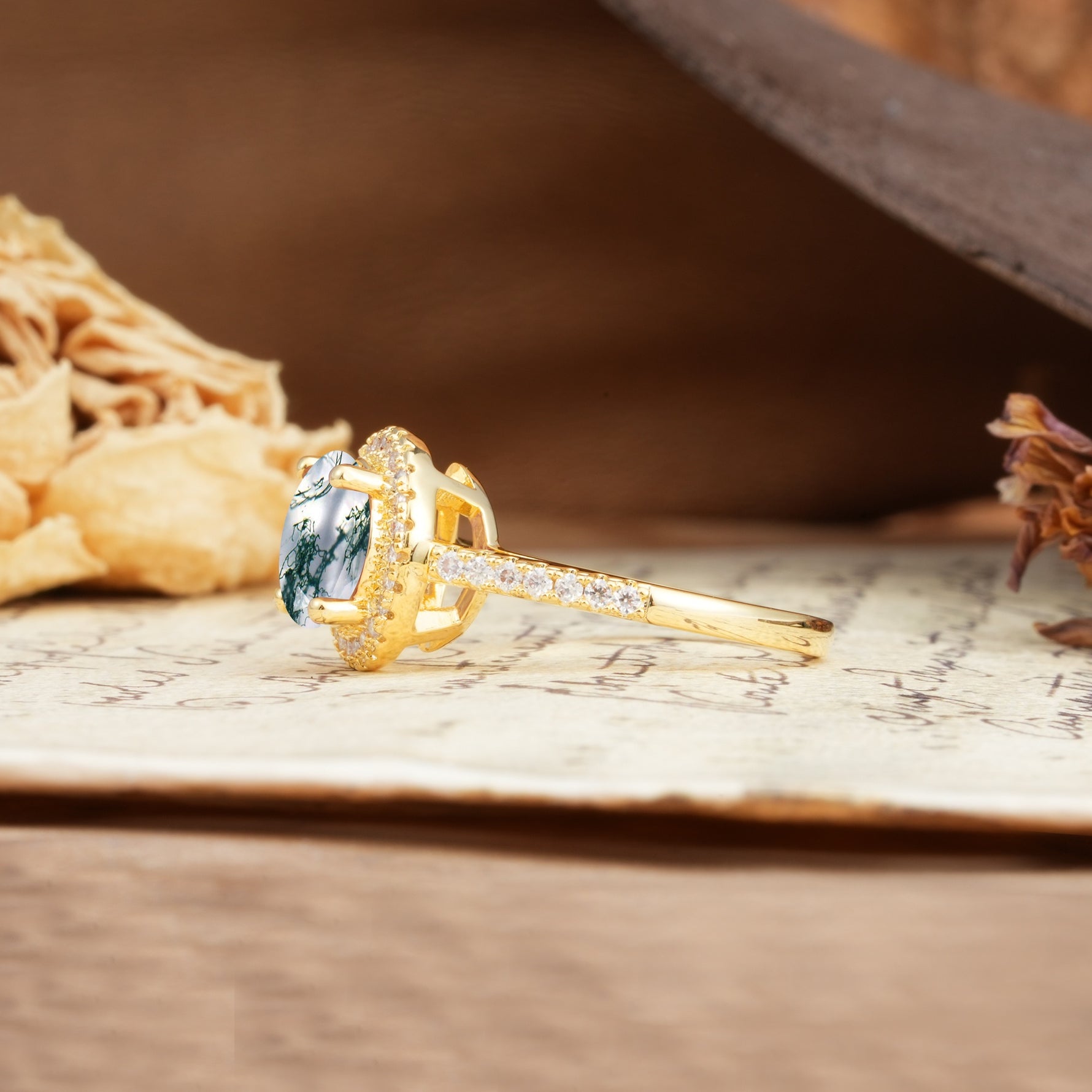 Luxurious and Dazzling 4 Prong Round Cut Moss Agate Engagement Ring - Additional view