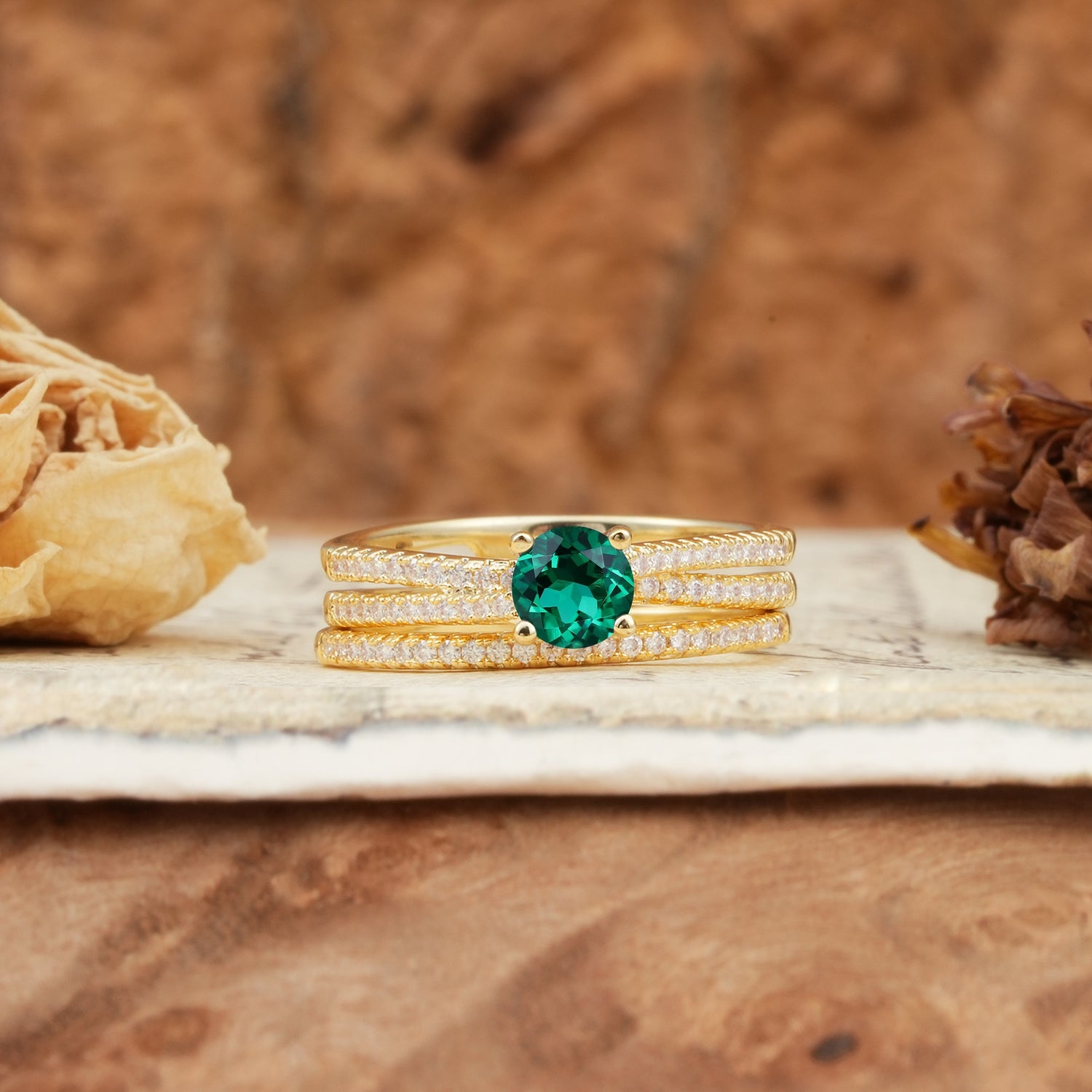 Vintage Art Deco Baguette Emerald Alternating Stacking Wedding Band - Yellow-Gold