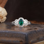 Vintage Milgrain Beaded Mixed Cut Emerald Stacking Wedding Band - Additional view