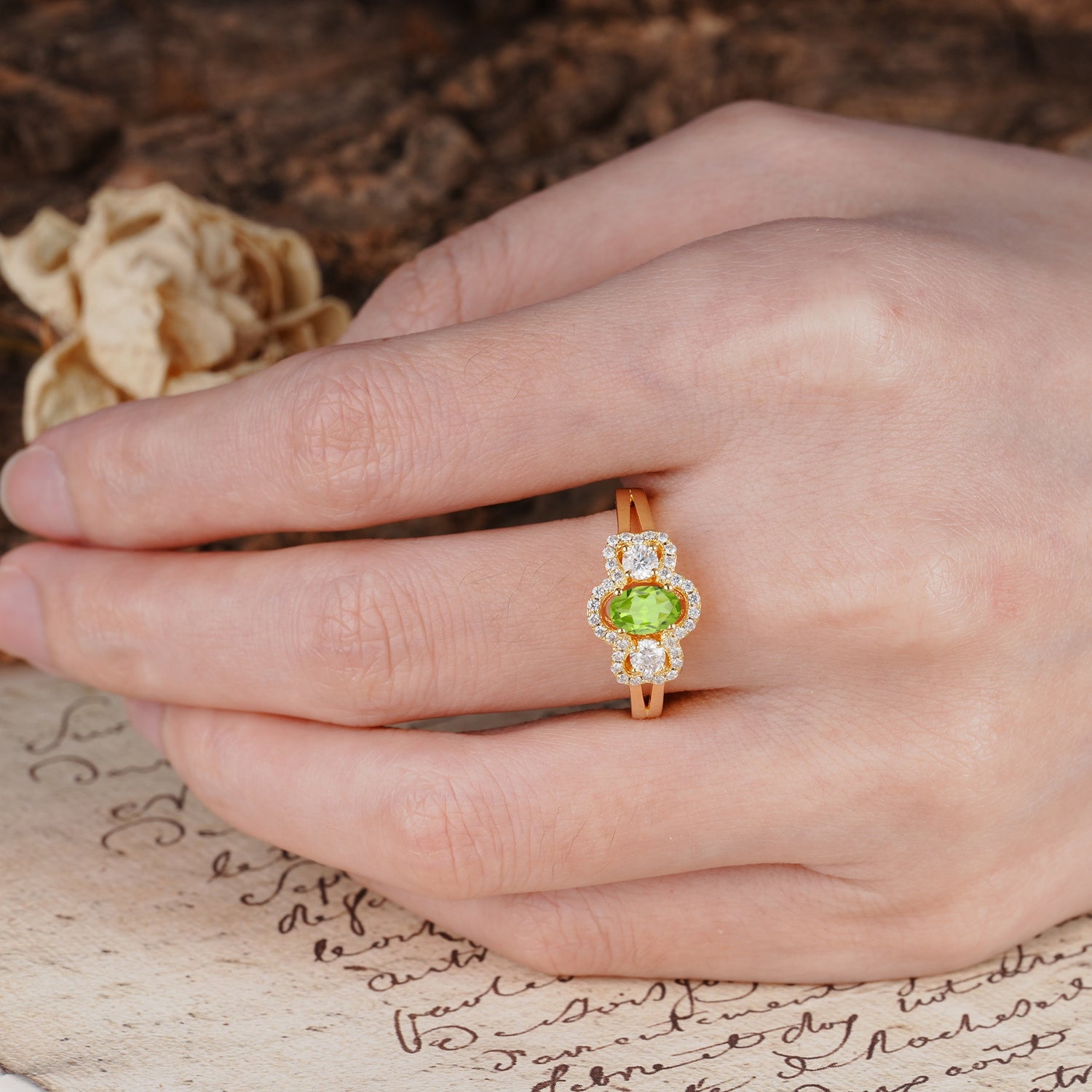 Vintage Milgrain Beaded Mixed Cut Peridot Stacking Wedding Band - Additional view