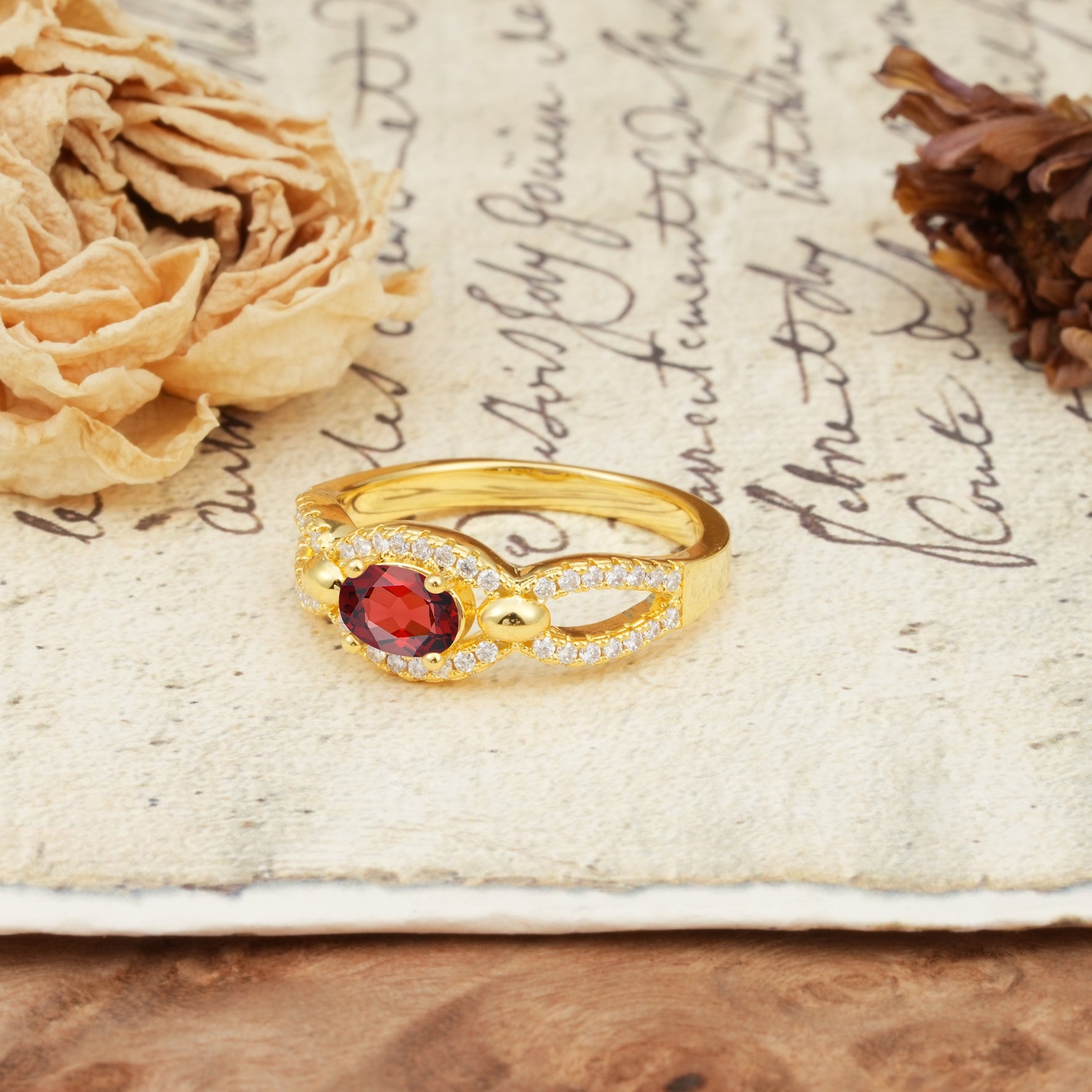 Luxurious And Unique 4 Prong Oval Cut Garnet Engagement Ring - Additional view