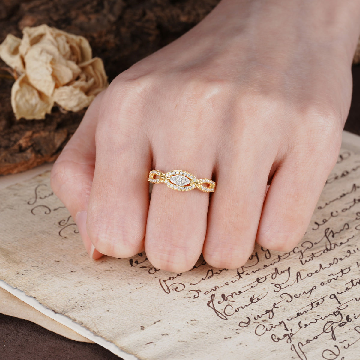 Luxurious And Unique 4 Prong Marquise Cut Moissanite Engagement Ring - Additional view