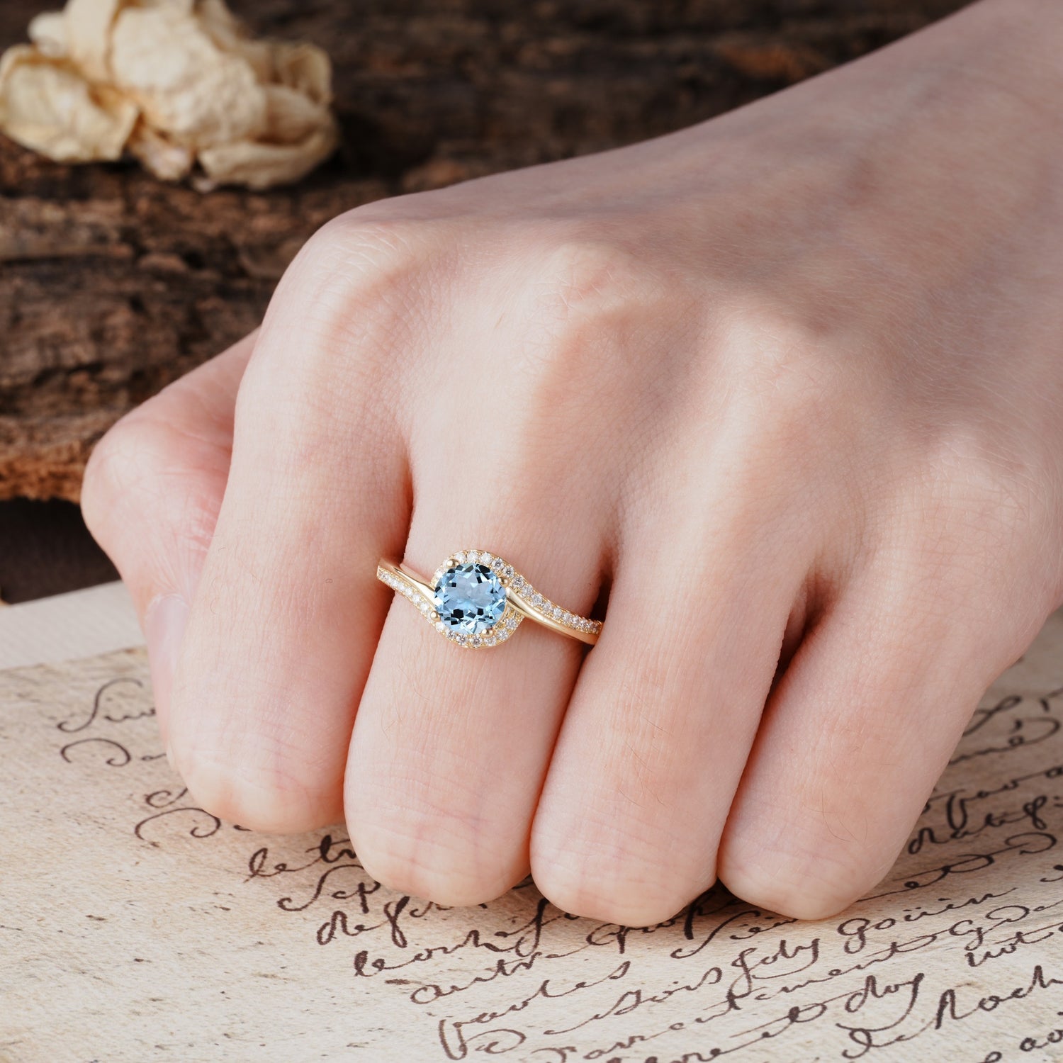 Luxurious Unique Wrapped 4 Prong Round Cut Aquamarine Engagement Ring - Additional view