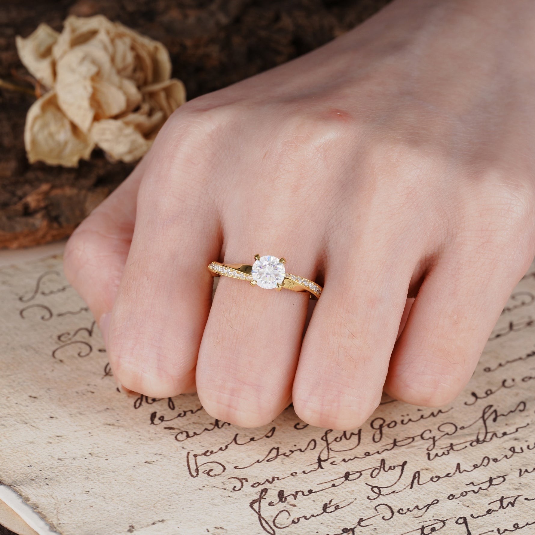 Unique Twisted Ring With 4 Prong Round Cut Moissanite Engagement Ring - Additional view