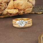 Luxurious and Unique 4-Prong Round Cut Lab Diamond Bridal Ring Set - Yellow-Gold