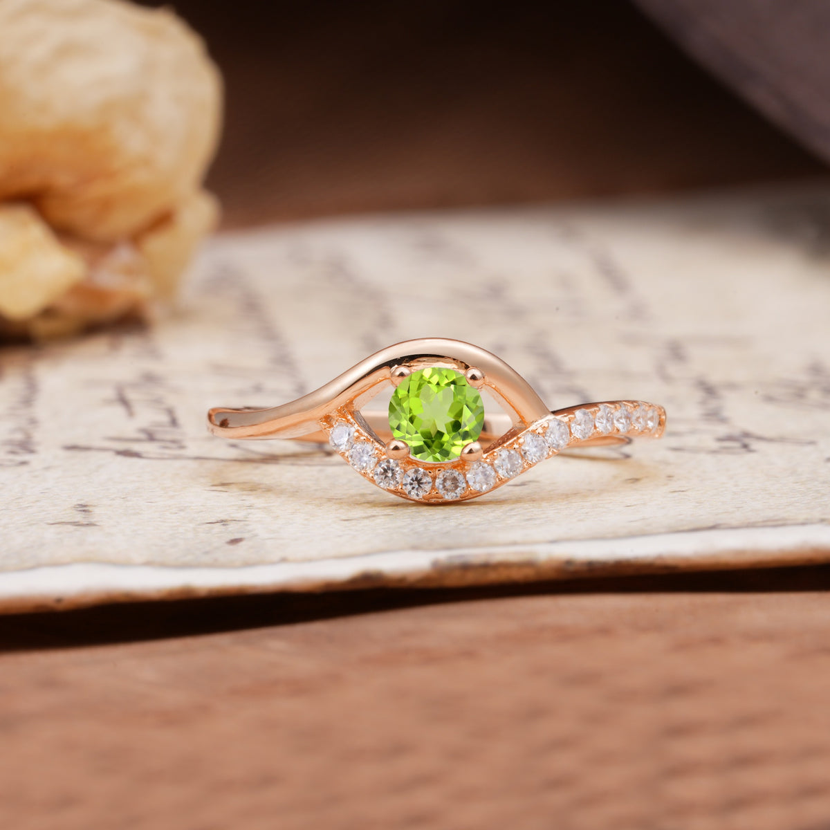 Unique Demon Eye 4-Prong Round Cut Peridot Engagement Ring - Additional view