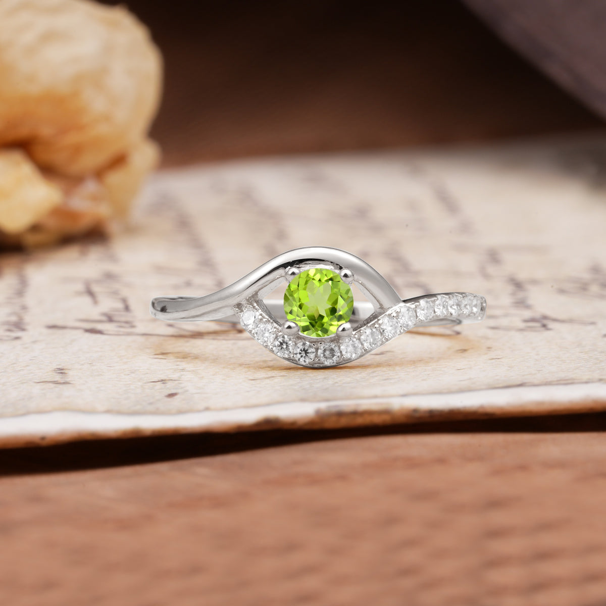 Unique Demon Eye 4-Prong Round Cut Peridot Engagement Ring - Additional view