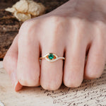 Unique Demon Eye 4-Prong Round Cut Emerald Engagement Ring - Additional view