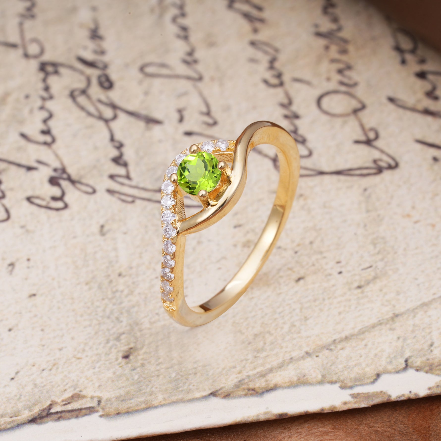 Unique Demon Eye 4-Prong Round Cut Peridot Engagement Ring - Additional view