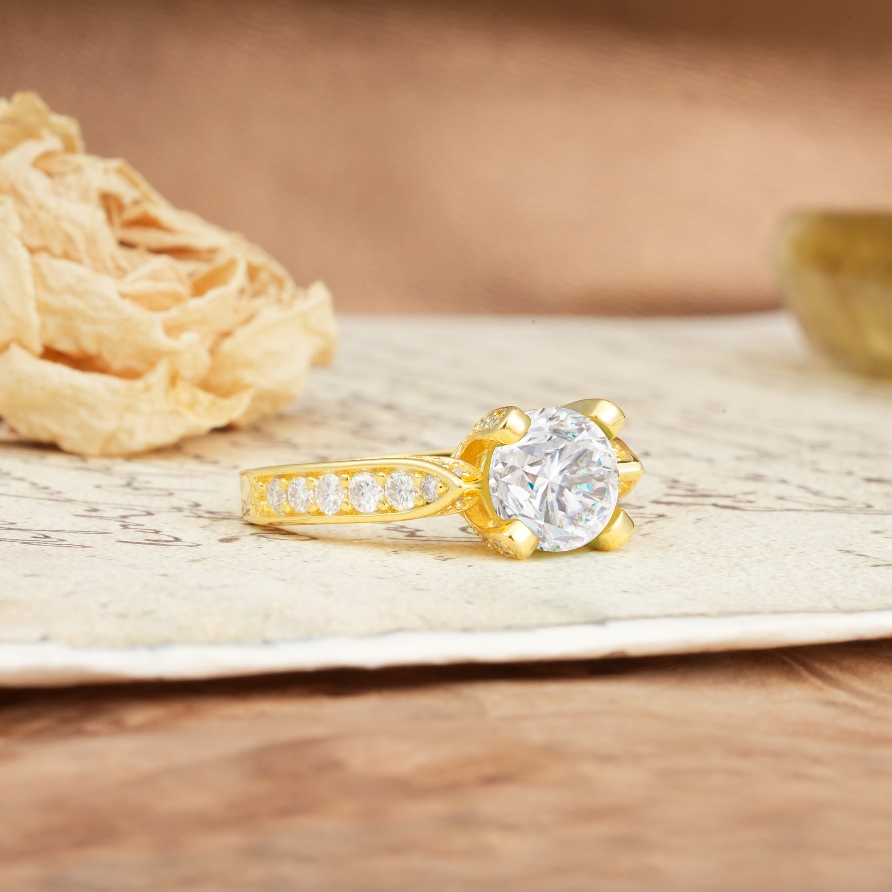 Classic Vintage 4-Prong Round Cut Moissanite Engagement Ring - Additional view