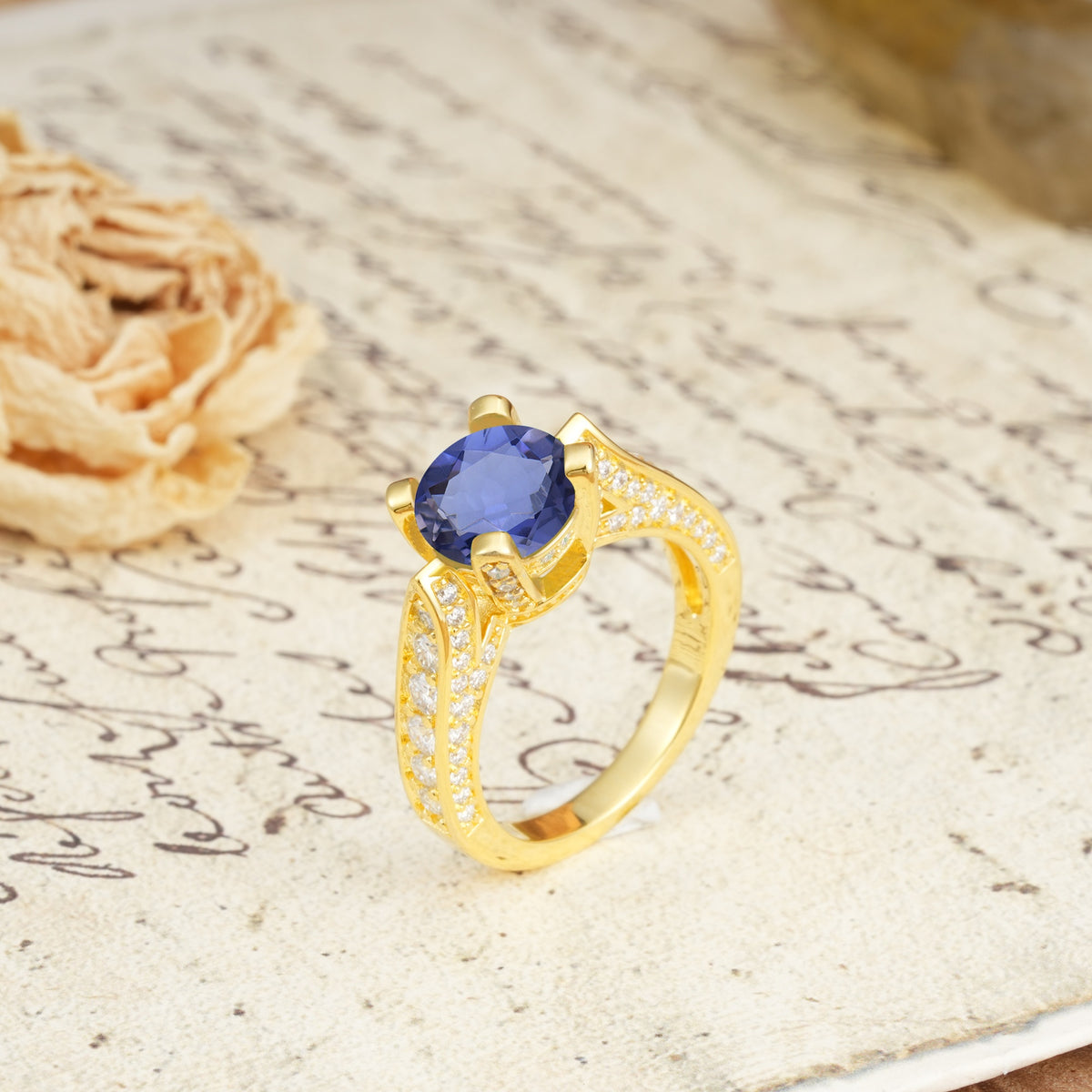 Classic Vintage 4-Prong Round Cut Tanzanite Engagement Ring - Additional view