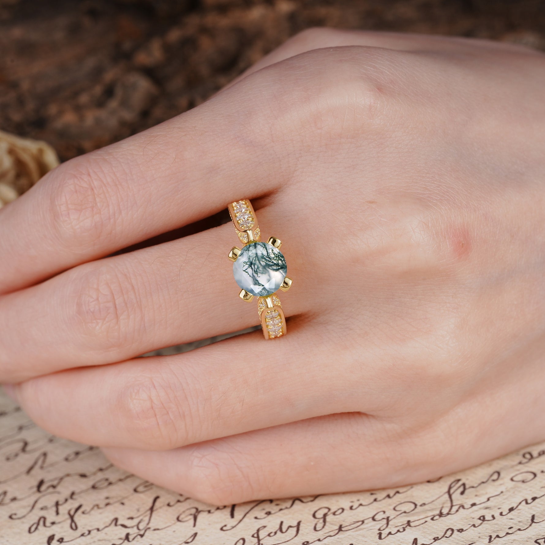 Classic Vintage 4-Prong Round Cut Moss Agate Engagement Ring - Additional view