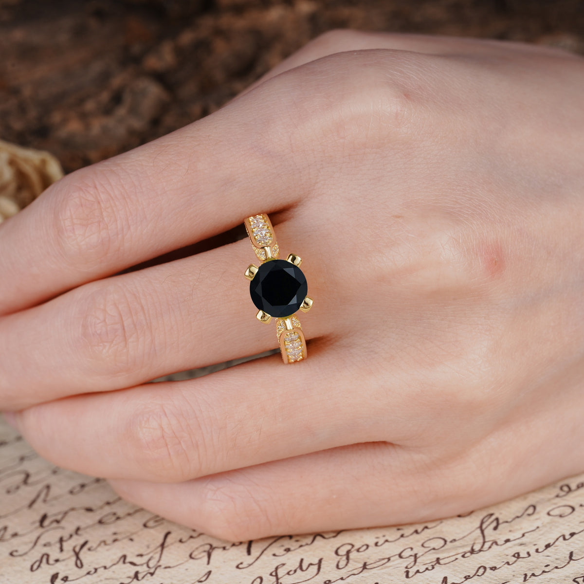 Classic Vintage 4-Prong Round Cut Black Onyx Engagement Ring - Additional view