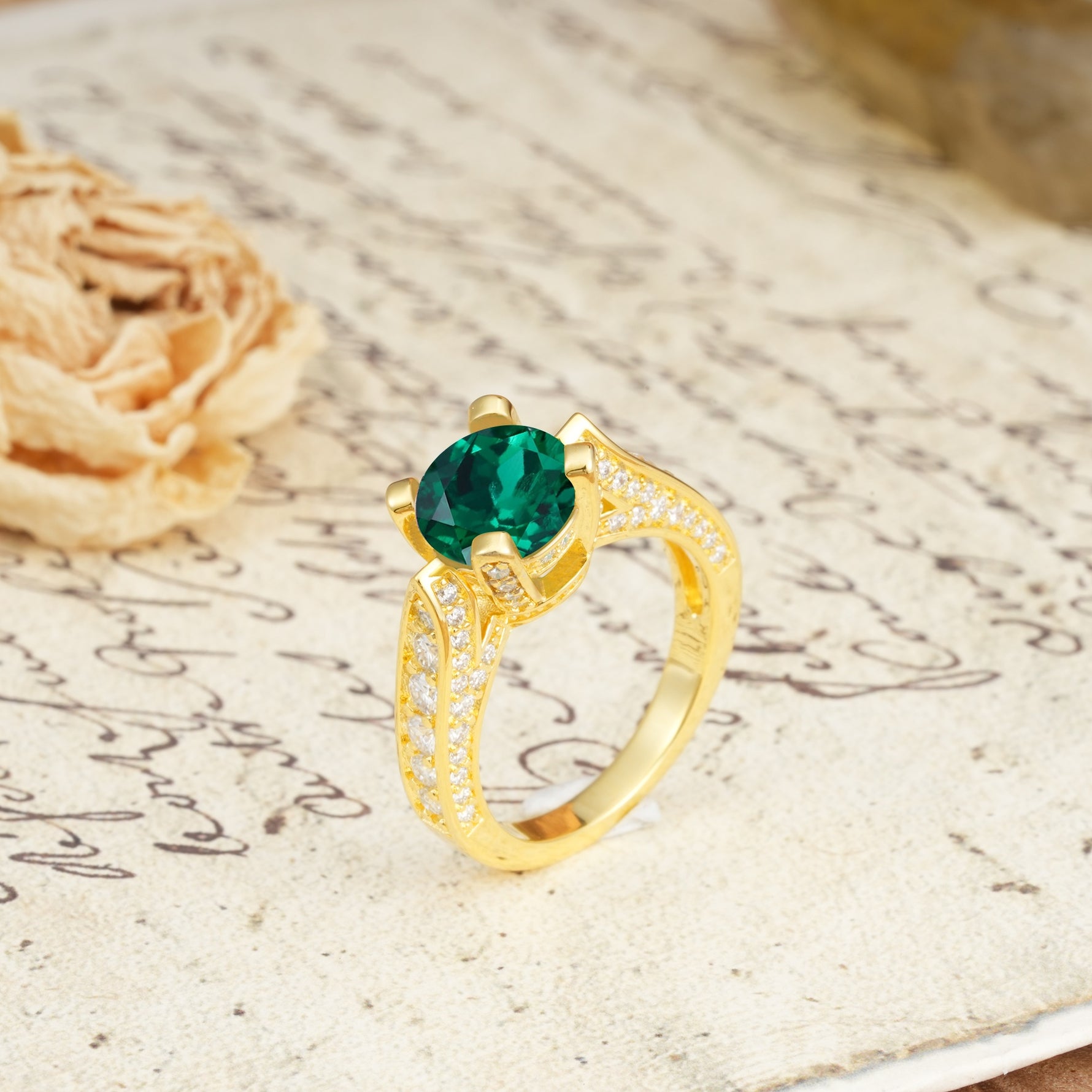 Classic Vintage 4-Prong Round Cut Emerald Engagement Ring - Additional view
