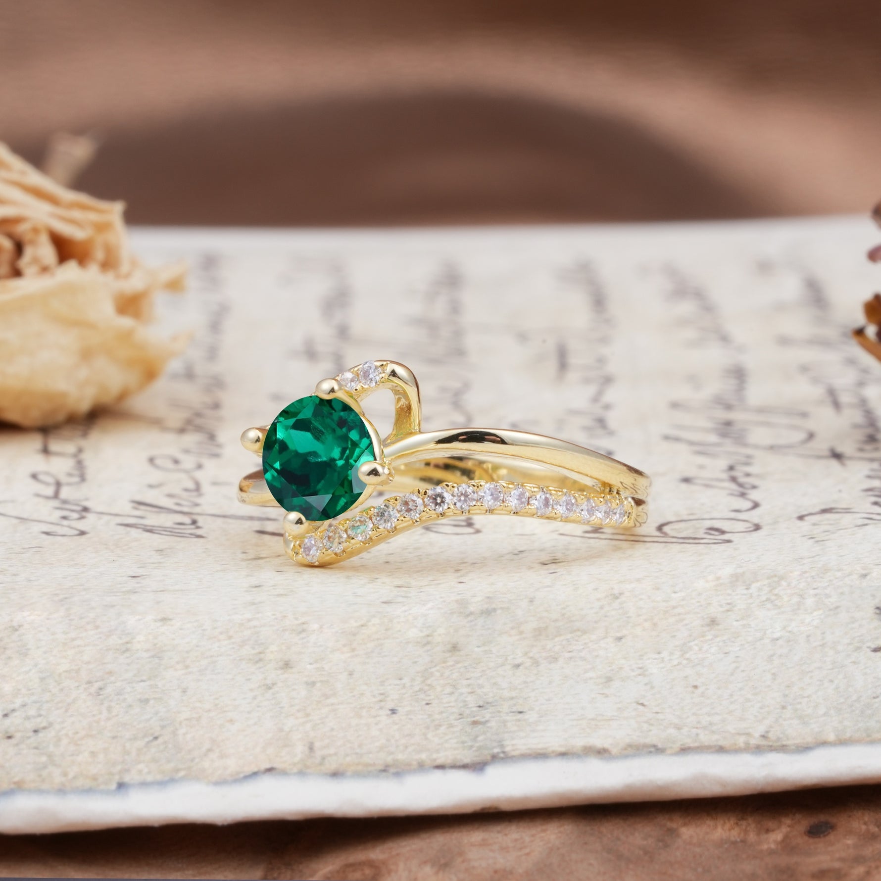 Uniquely Elegant, Twisting 4-Prong Round Cut Emerald Engagement Ring - Additional view