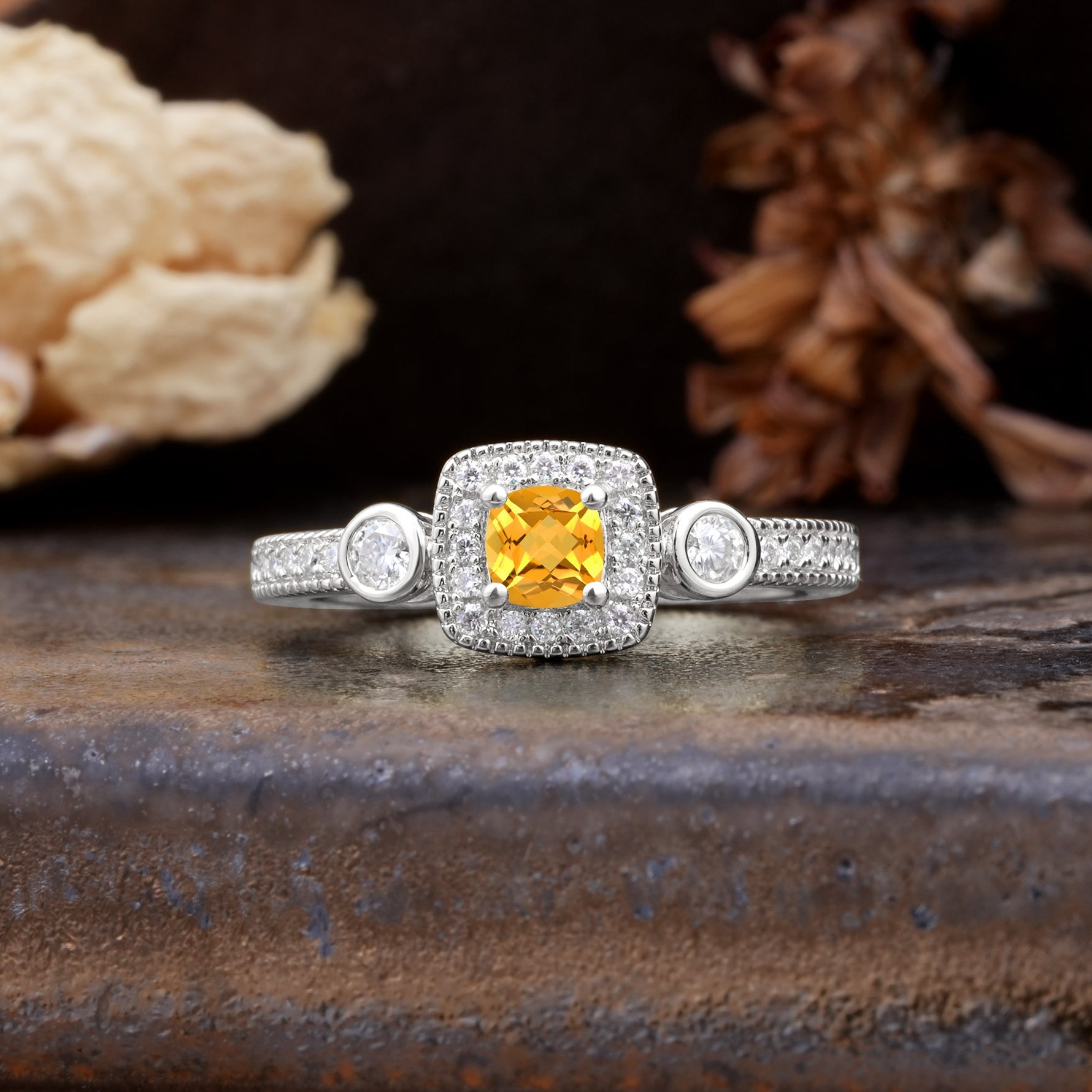 Classic Luxury Retro 4-Prong Princess Cut Citrine Three Stones Wedding Ring - Additional view