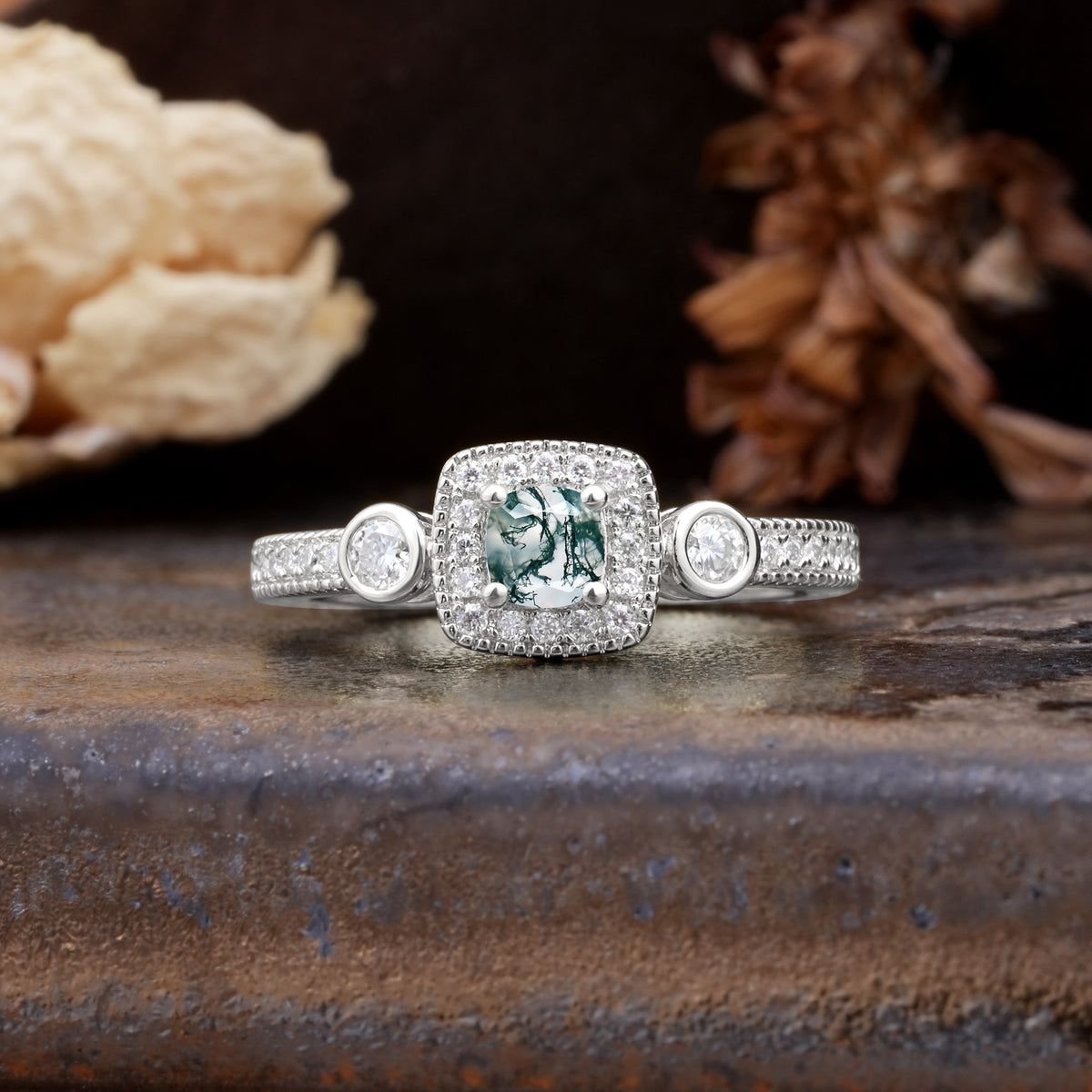 Classic Luxury Retro 4-Prong Princess Cut Moss Agate Three Stones Wedding Ring - Additional view