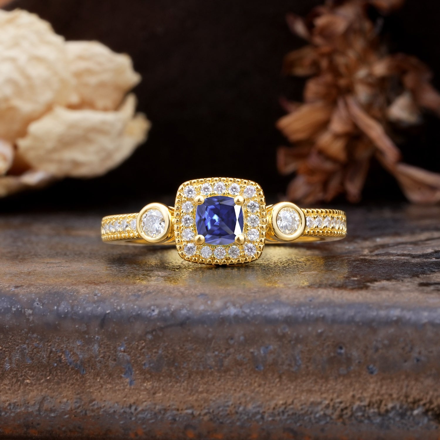Classic Luxury Retro 4-Prong Princess Cut Tanzanite Three Stones Wedding Ring - Additional view