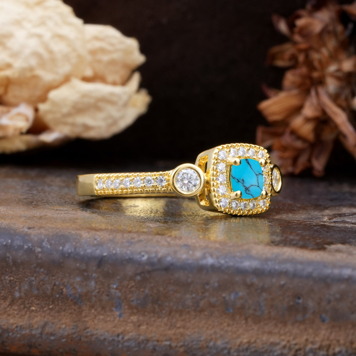 Classic Luxury Retro 4-Prong Princess Cut Turquoise Three Stones Wedding Ring - Additional view