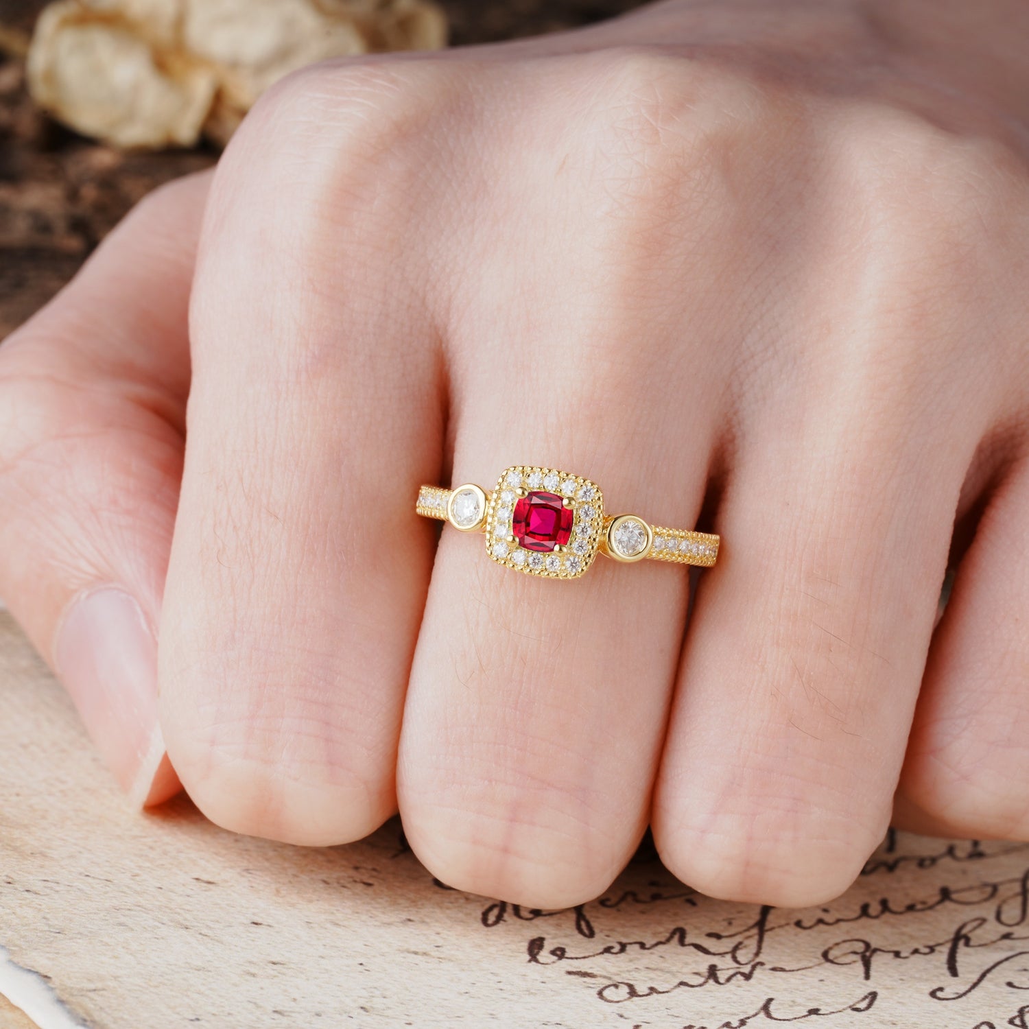 Classic Luxury Retro 4-Prong Princess Cut Ruby Three Stones Wedding Ring - Additional view