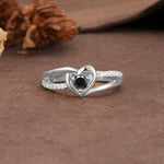 Unique Twisted Heart-Shaped 3-Prong Round Cut Black Onyx Engagement Ring - Additional view