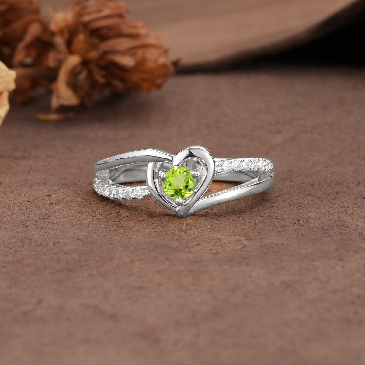 Unique Twisted Heart-Shaped 3-Prong Round Cut Peridot Engagement Ring - Additional view
