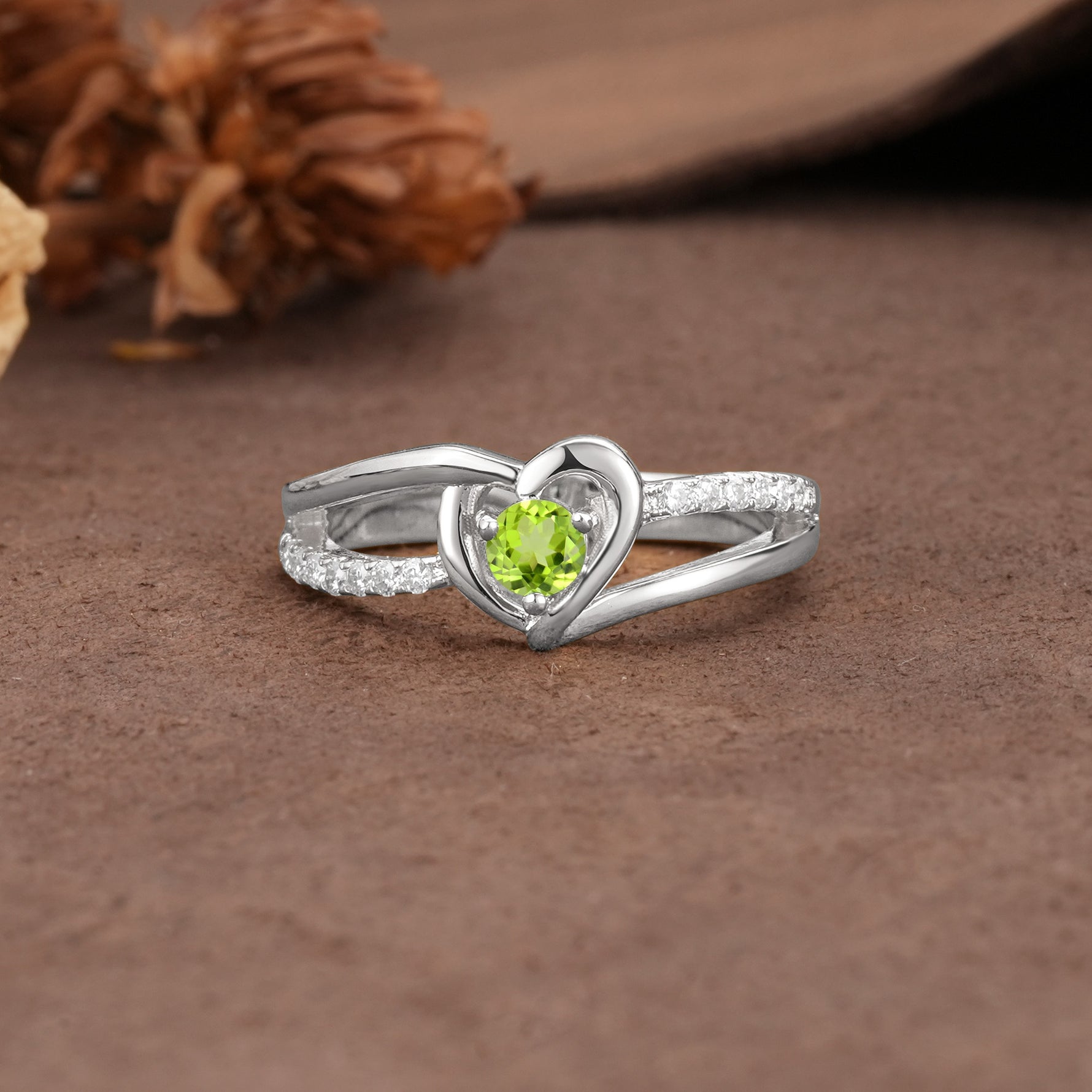 Unique Twisted Heart-Shaped 3-Prong Round Cut Peridot Engagement Ring - Additional view