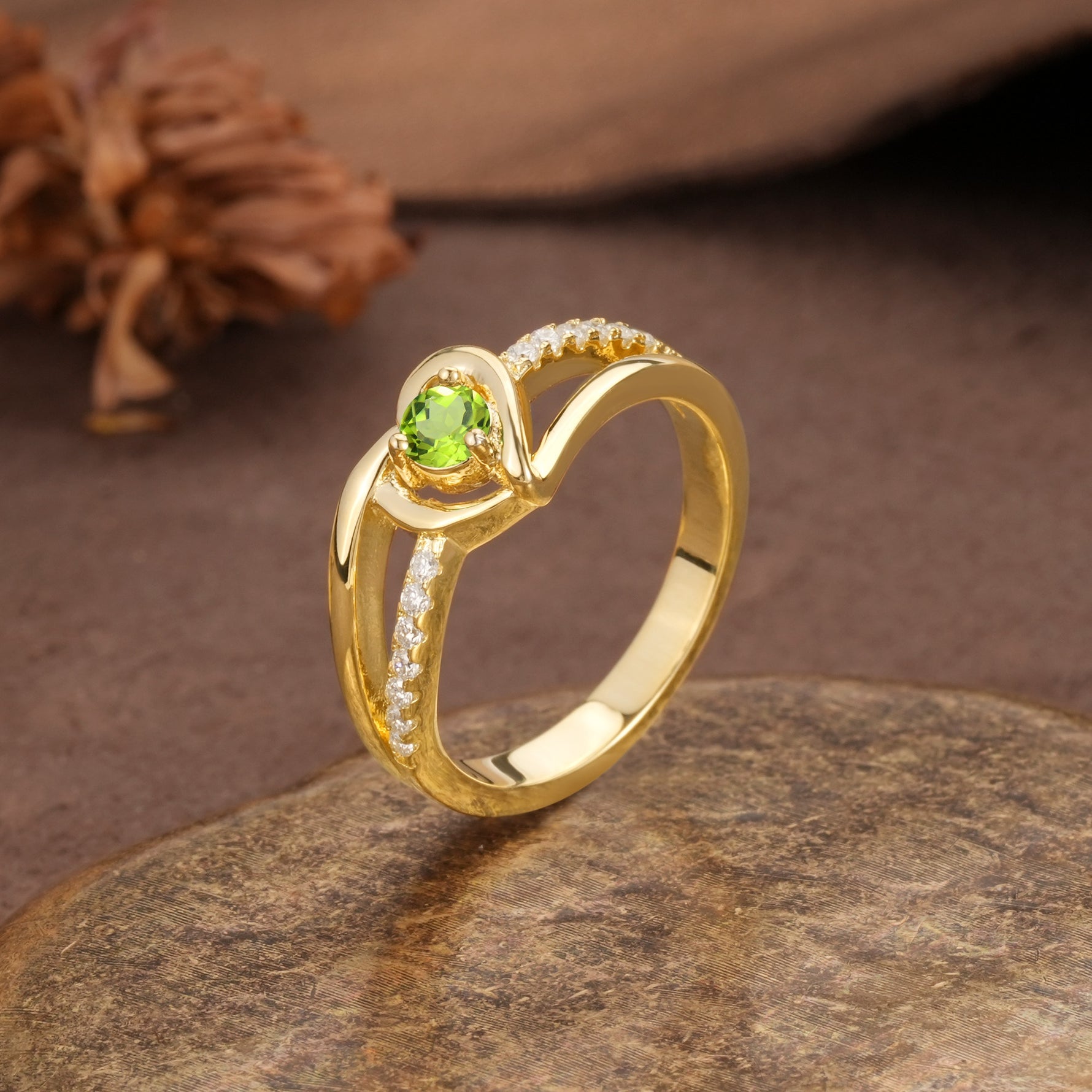 Unique Twisted Heart-Shaped 3-Prong Round Cut Peridot Engagement Ring - Additional view