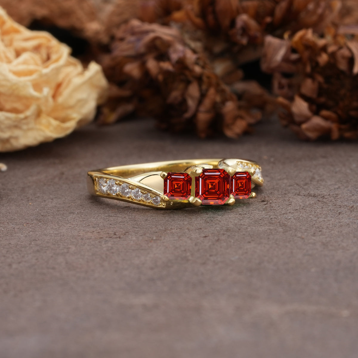 Classic Luxury 4-Prong Princess Cut Garnet Three Stones Wedding Ring - Additional view