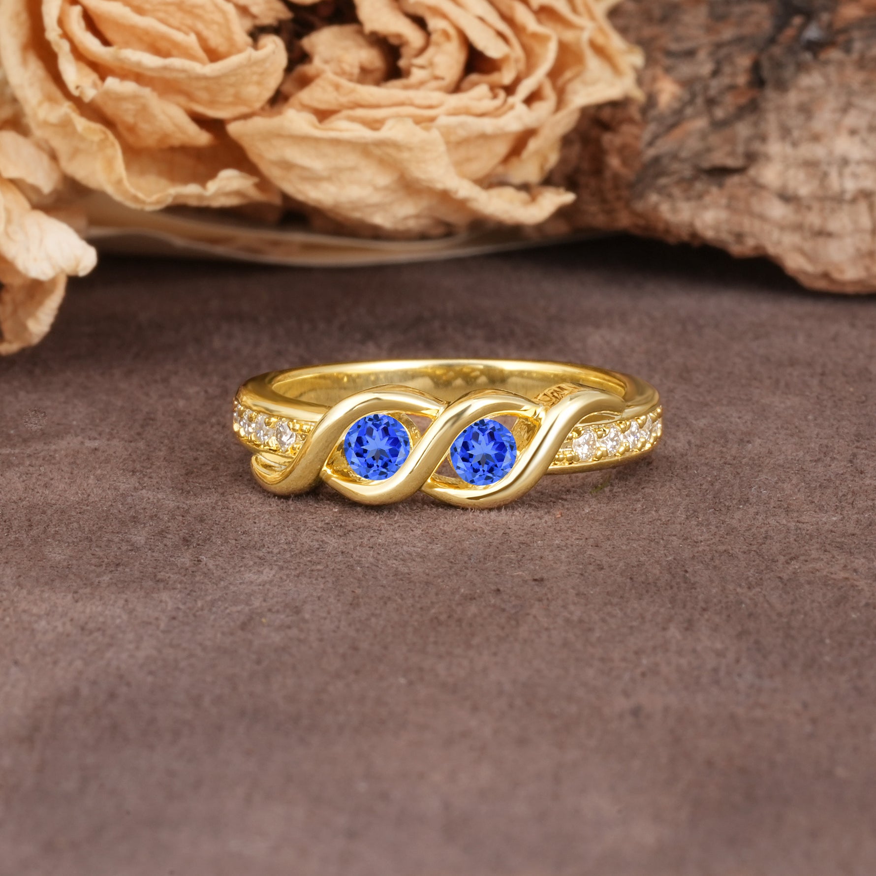 Unique Twisted and Intertwined Double Round Cut Sapphire Two-Stone Wedding Ring - Additional view