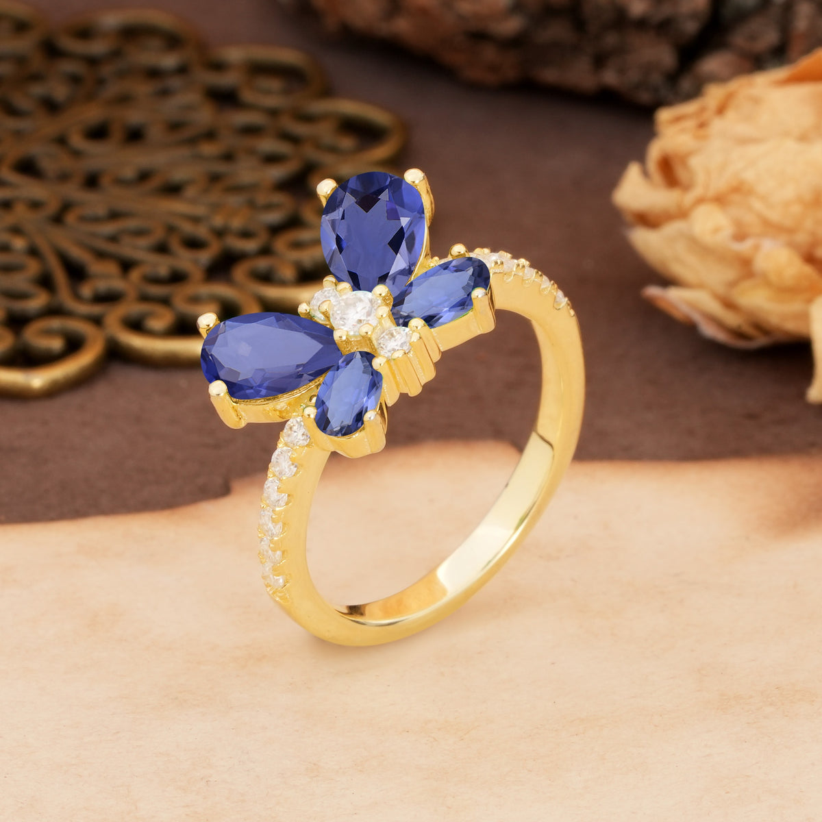 Unique and Luxurious Butterfly-Shaped Pear Cut Tanzanite Wedding Ring - Additional view