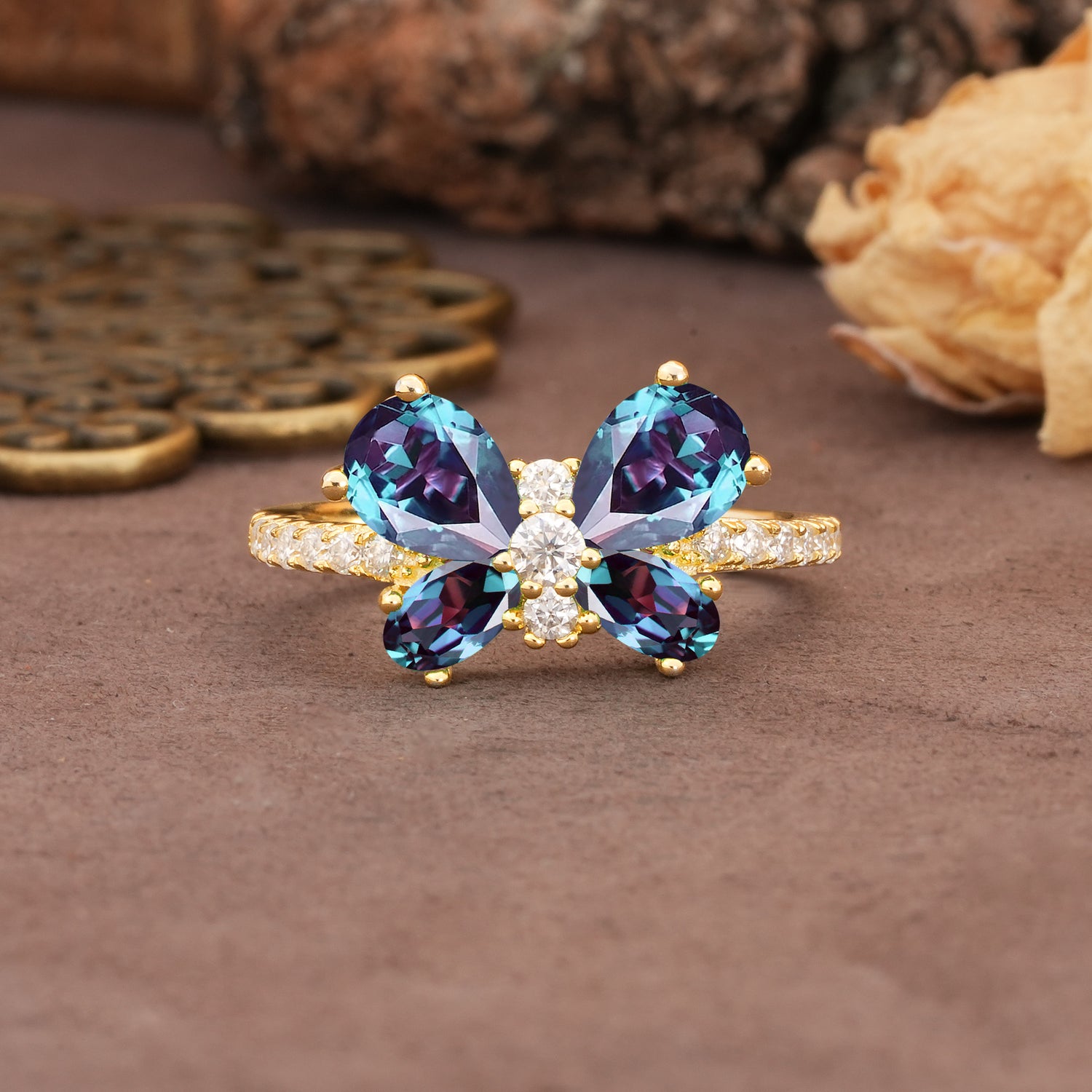 Unique and Luxurious Butterfly-Shaped Pear Cut Alexandrite Wedding Ring